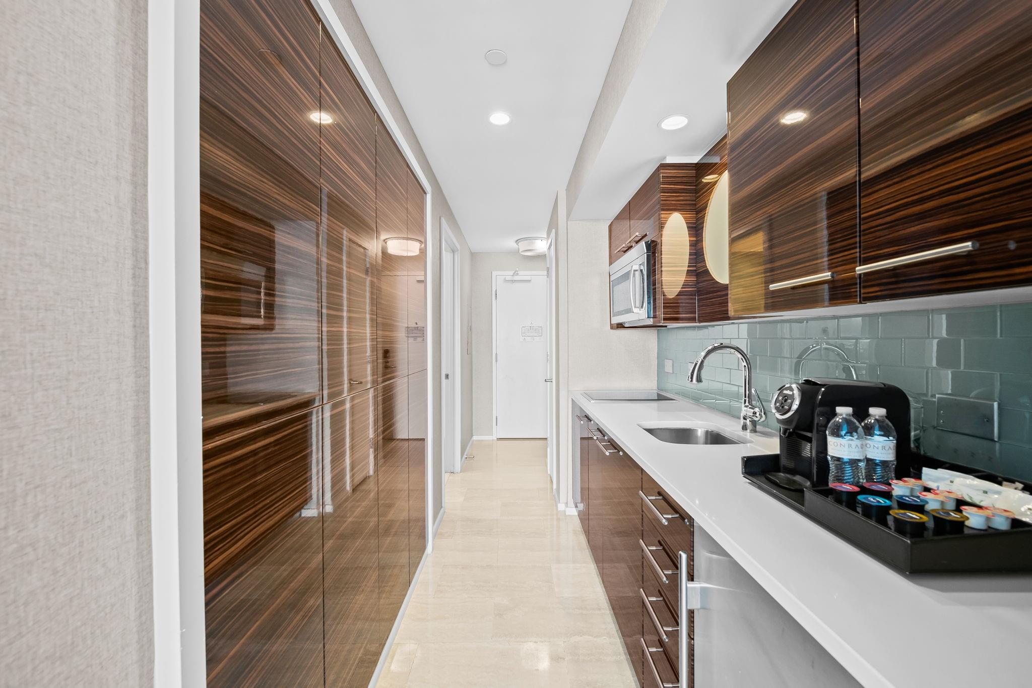 Homes for sale in Fort Lauderdale, FL | 551 N Fort Lauderdale Beach Blvd #H1115, Fort Lauderdale, FL 33304 | MLS# F10530228