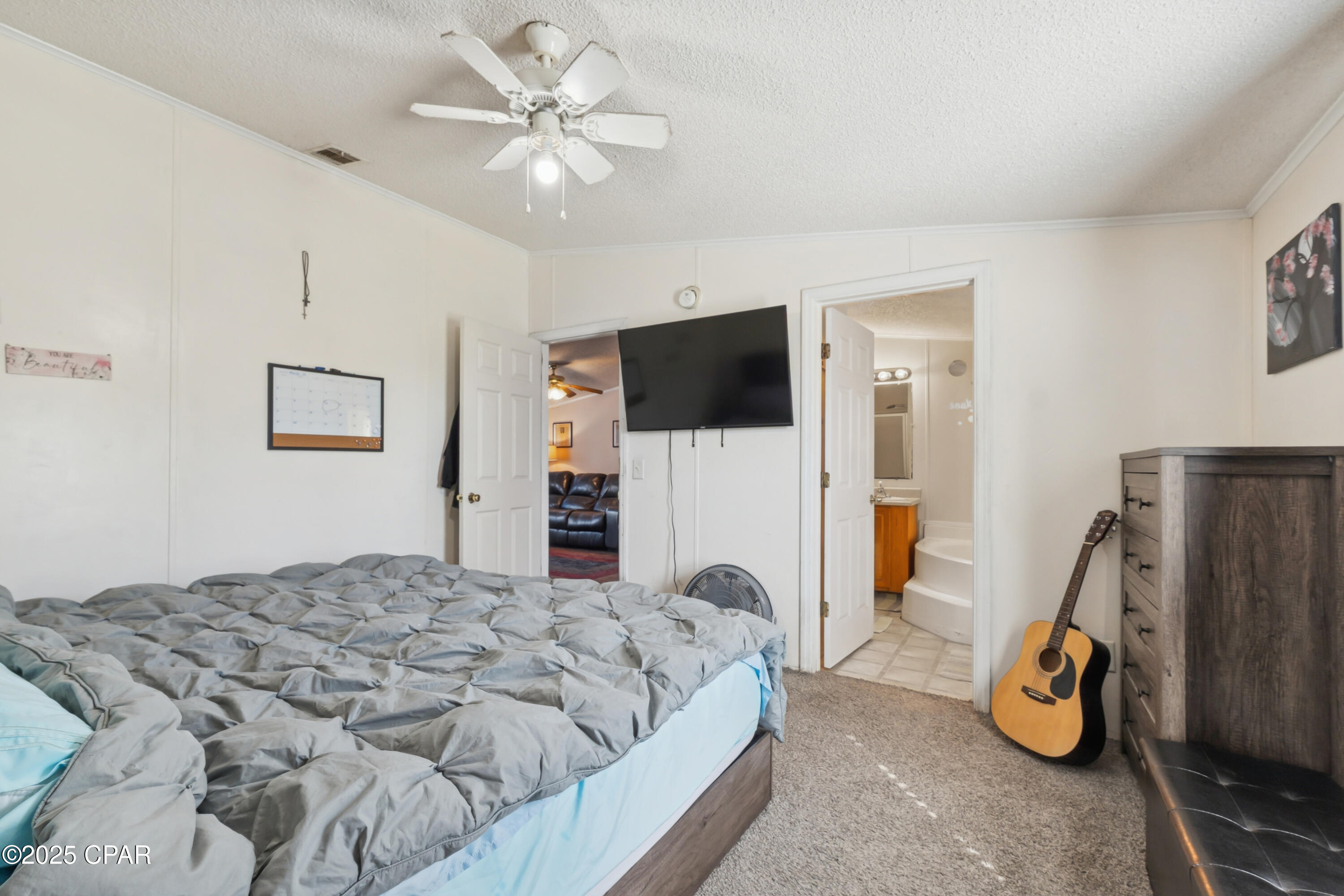 Image 15 For 618 College Avenue