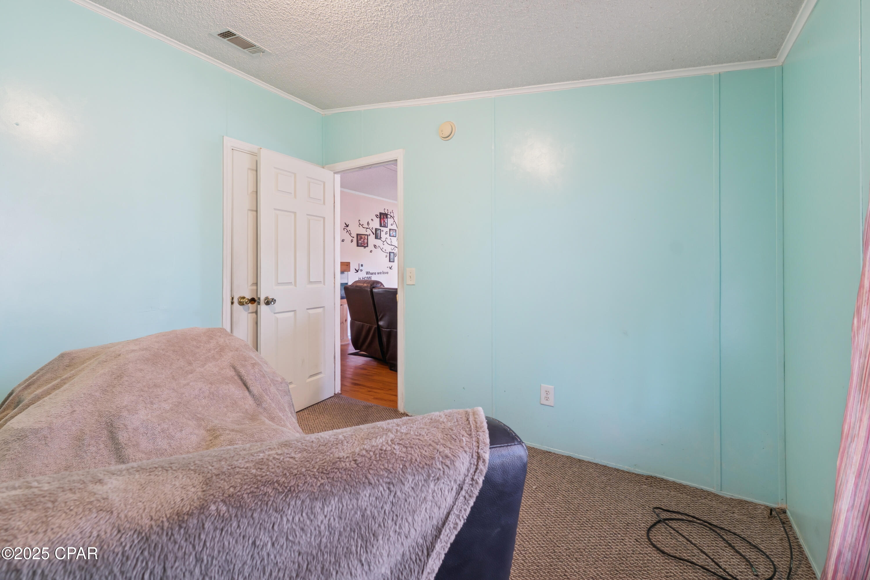 Image 21 For 618 College Avenue