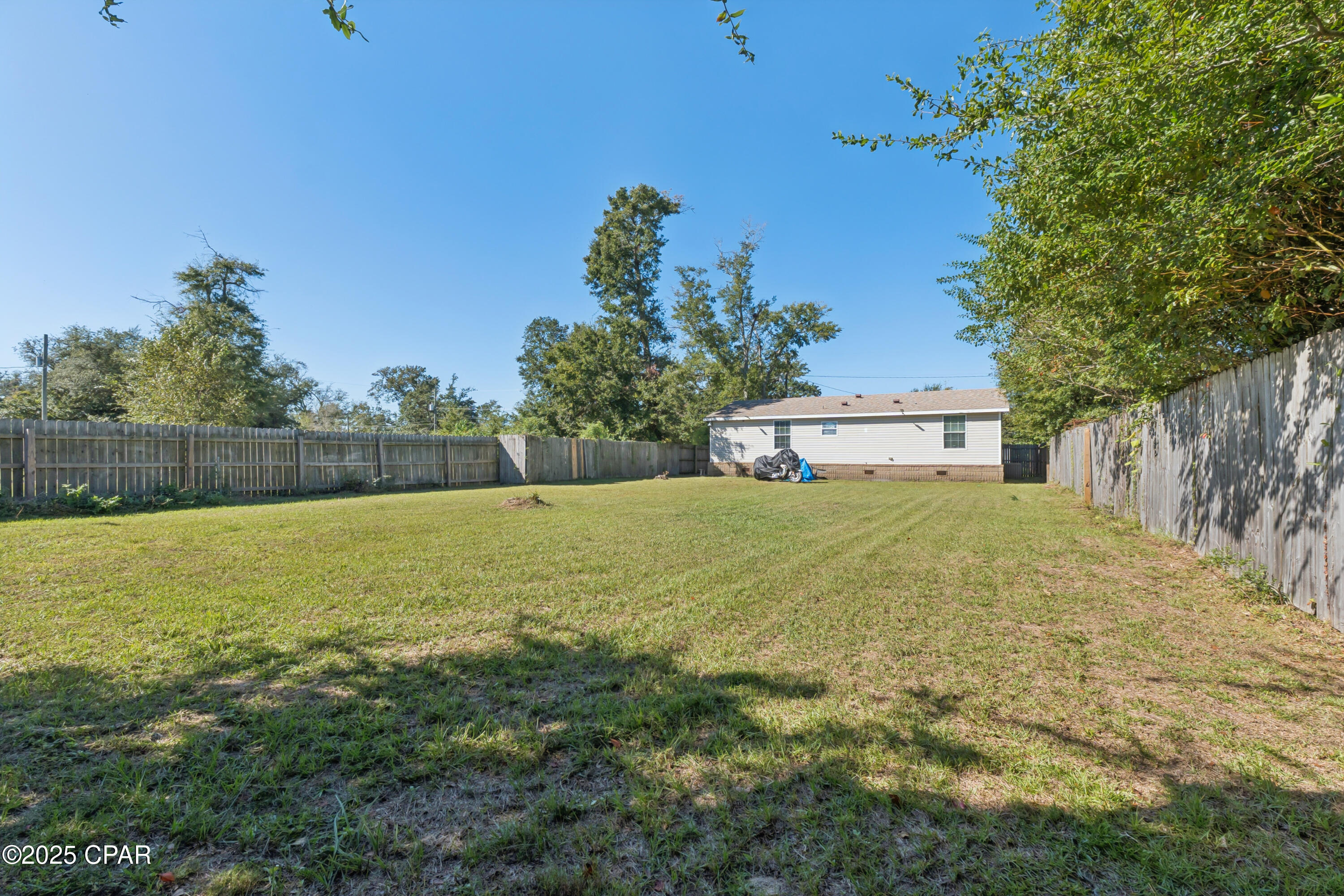 Image 26 For 618 College Avenue