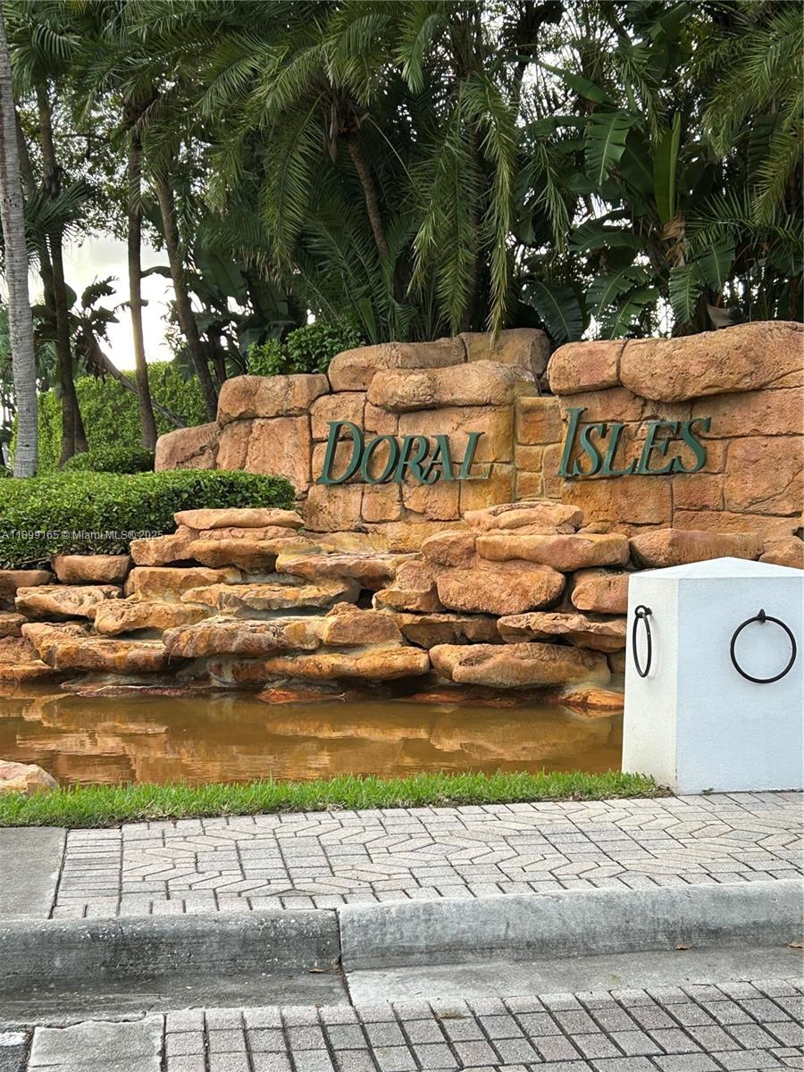 Casa à Venda em Doral, FL