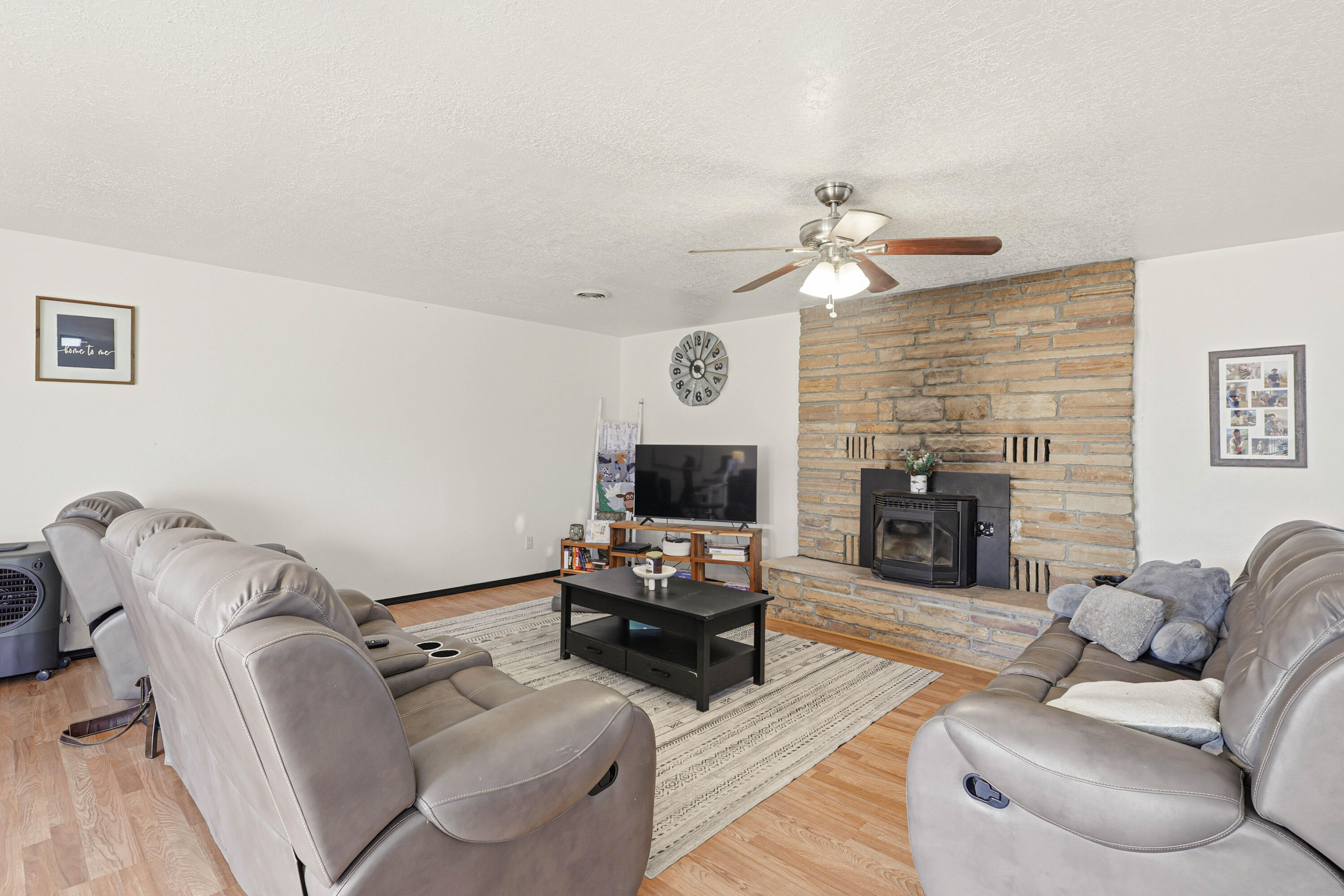 Homes for sale in Belen, NM | 65 Mallette Dr, Belen, NM 87002 | MLS# 1093575