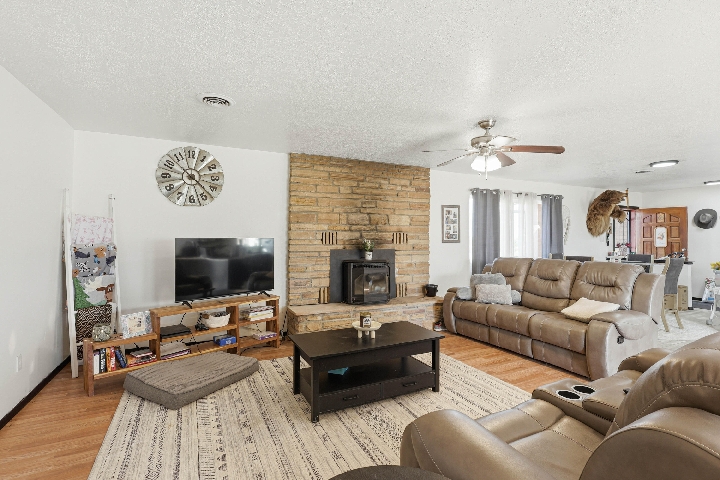 Homes for sale in Belen, NM | 65 Mallette Dr, Belen, NM 87002 | MLS# 1093575