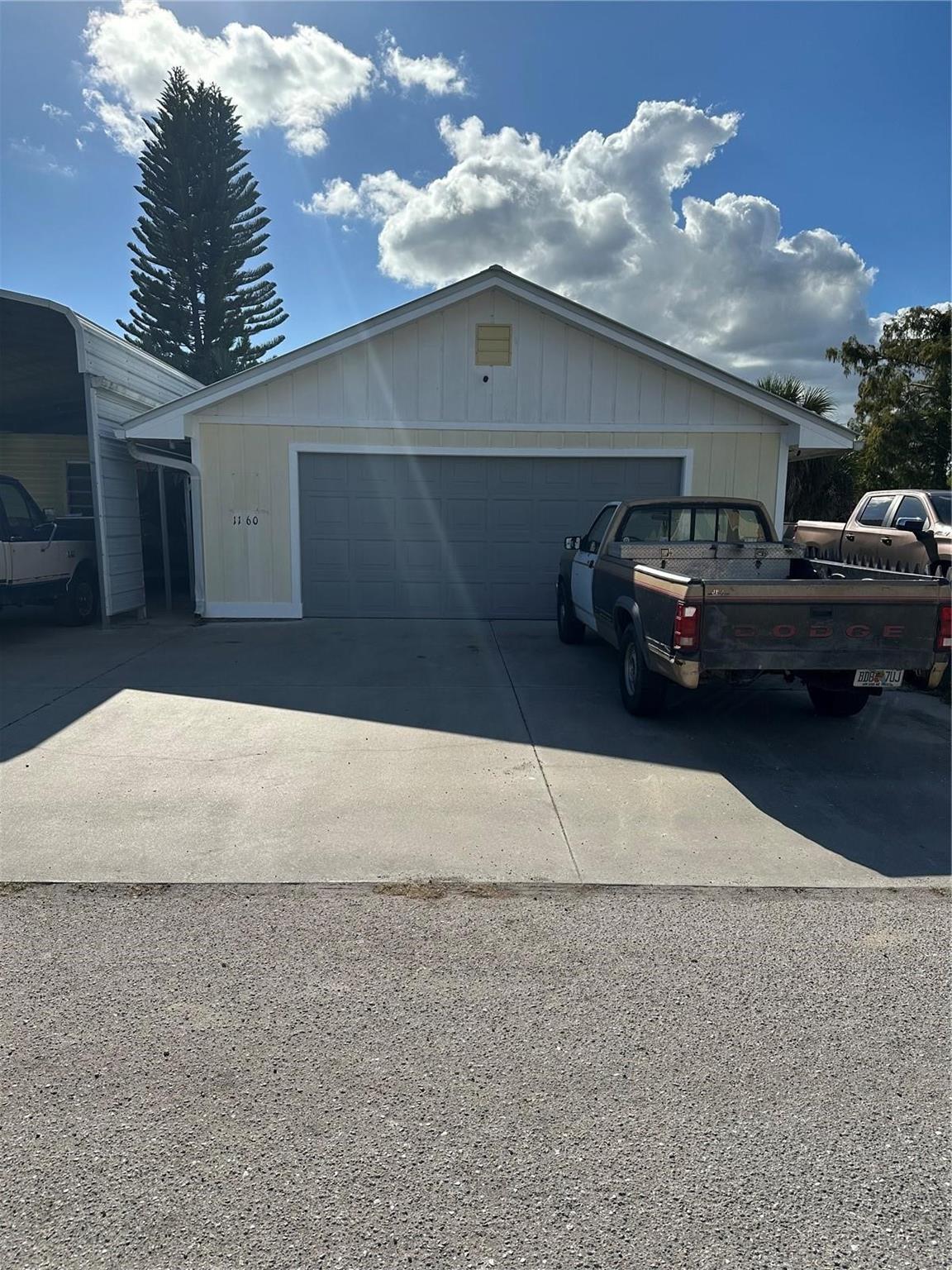 Homes for sale in Okeechobee, FL | 1166 5Th St, Okeechobee, FL 34974 | MLS# F10532250