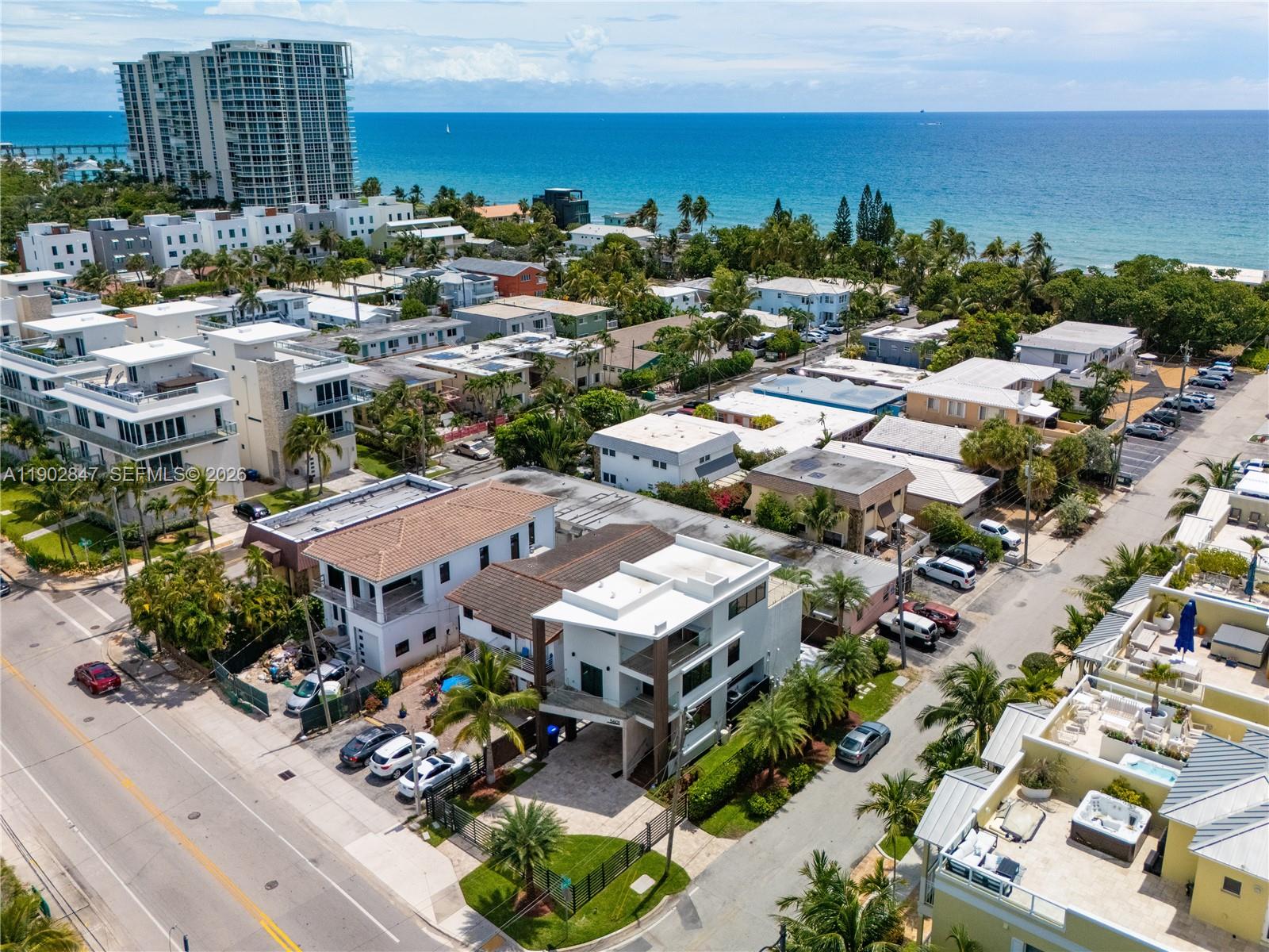 Hollywood Central Beach
