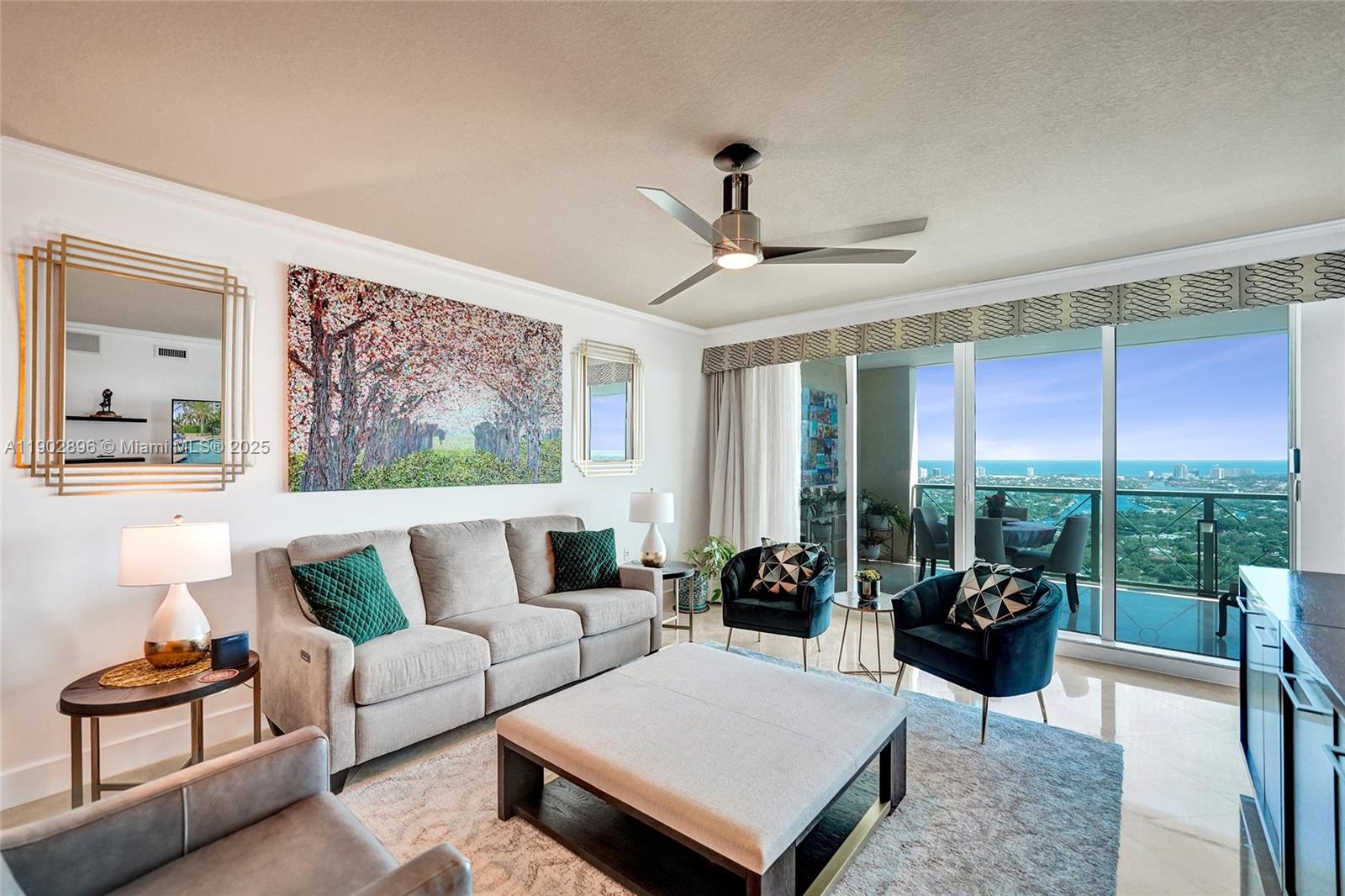 Condo for Sale in Fort Lauderdale, FL