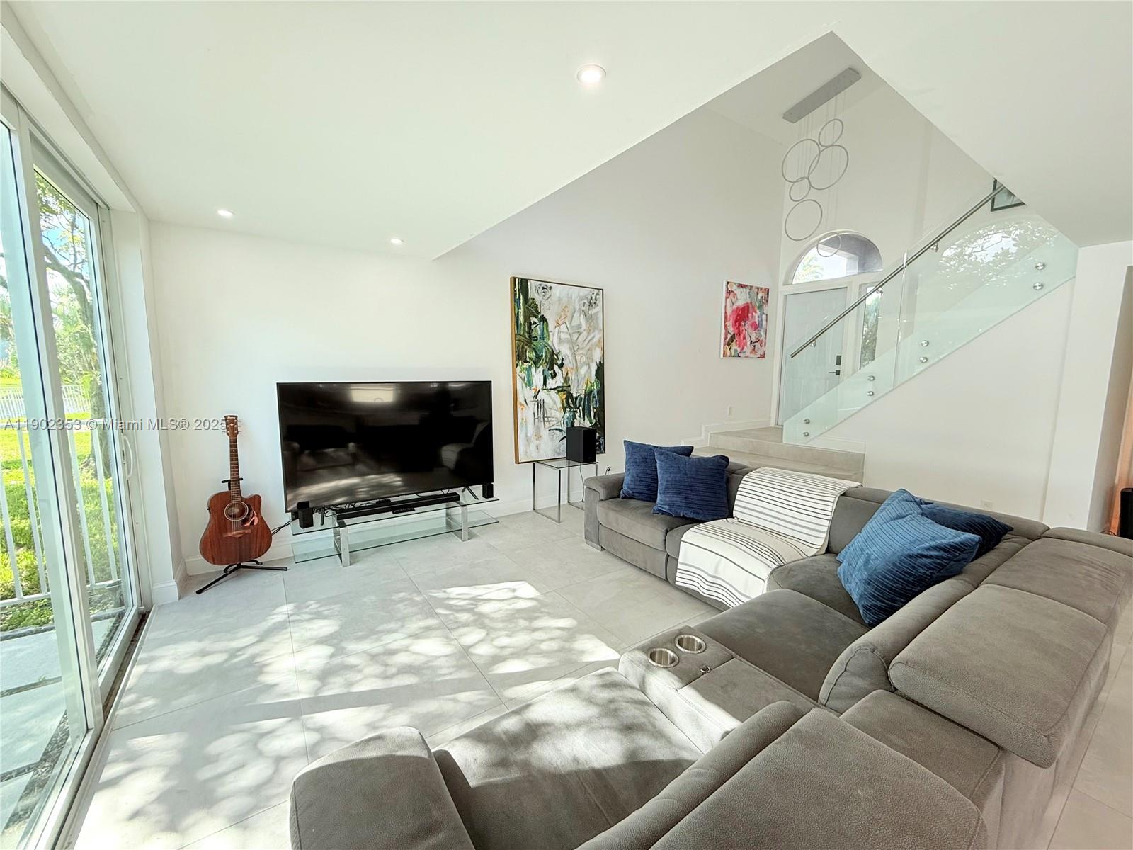 Pembroke Pointe Parcel