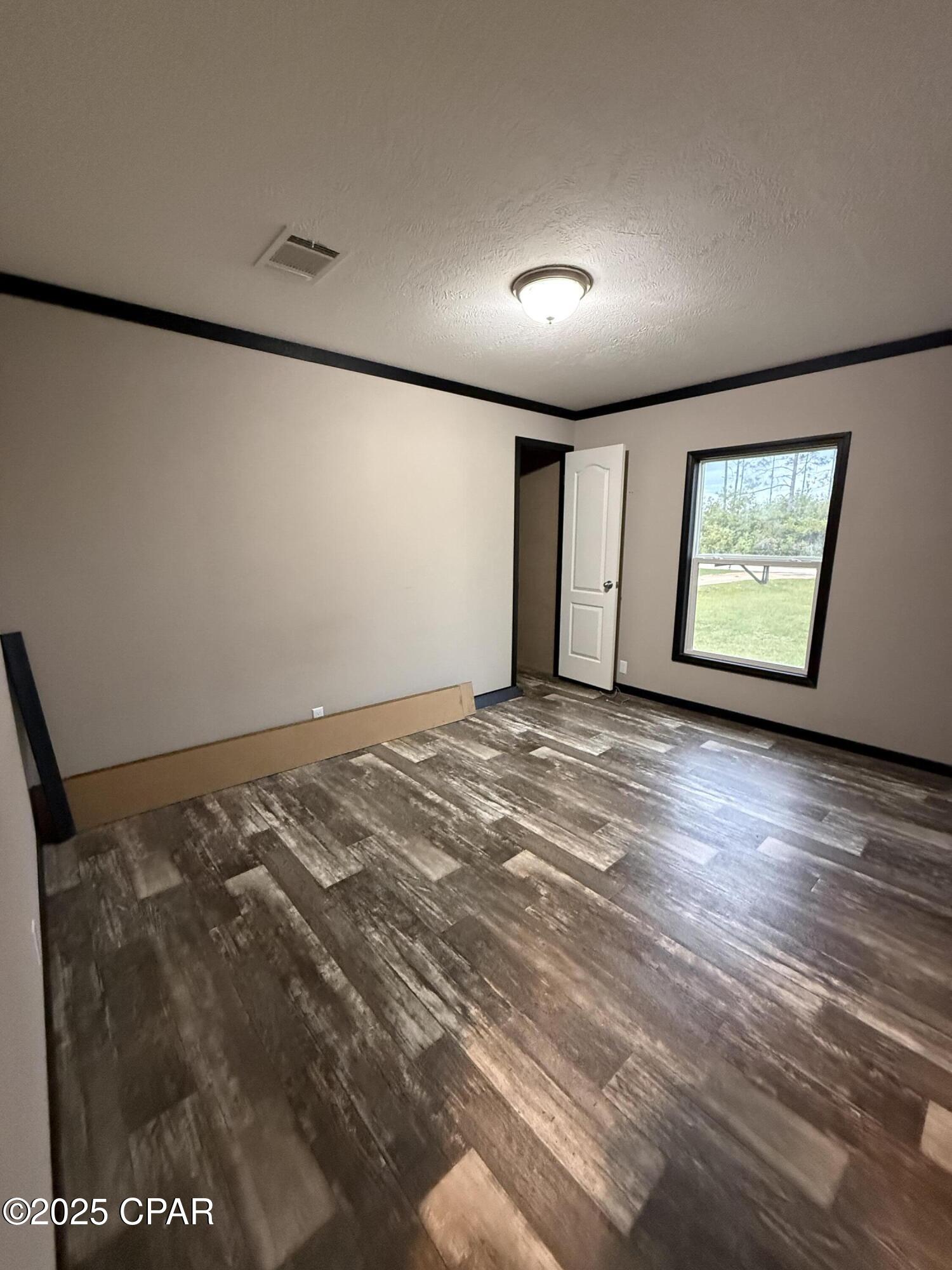 Image 18 For 120 Woodmere Drive