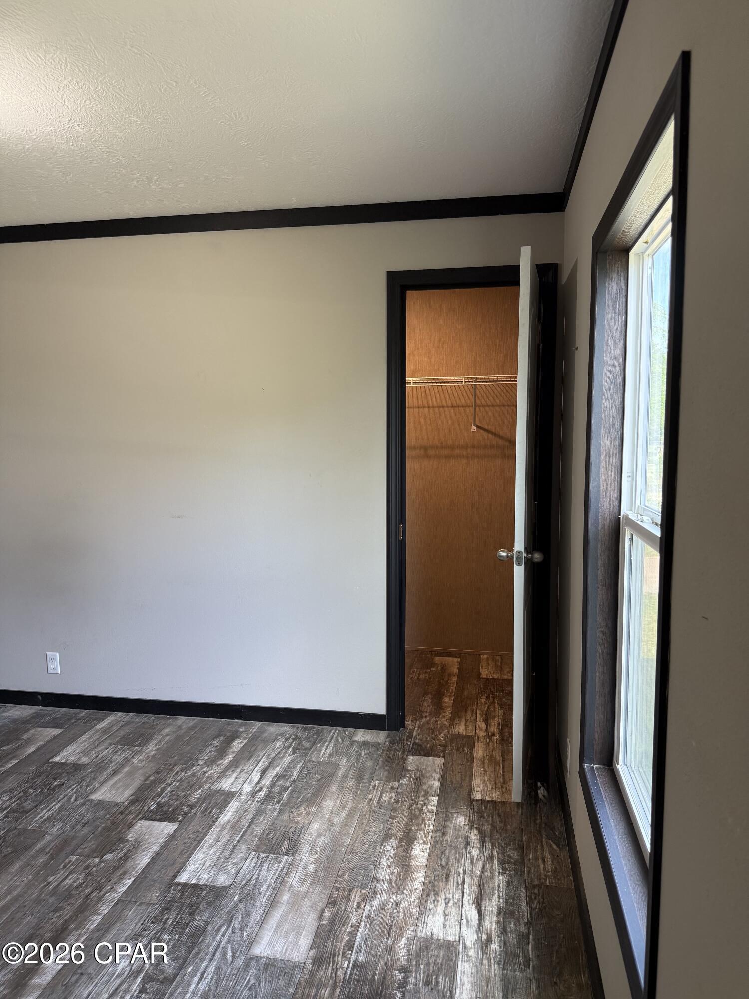 Image 22 For 120 Woodmere Drive