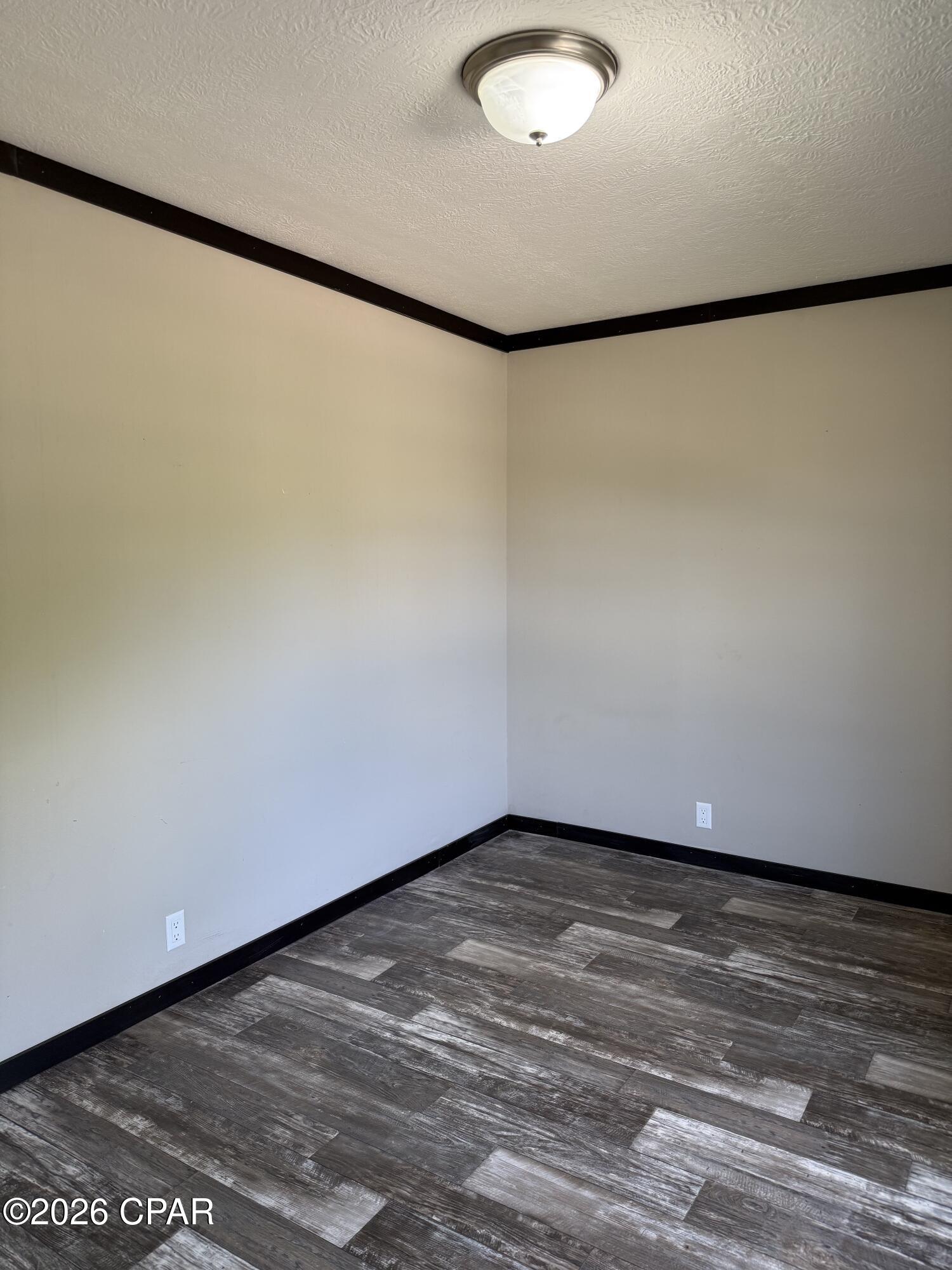 Image 25 For 120 Woodmere Drive