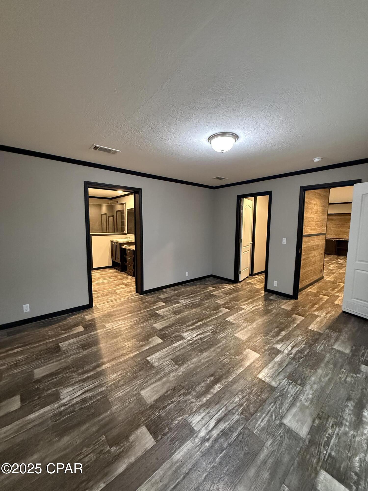 Image 5 For 120 Woodmere Drive