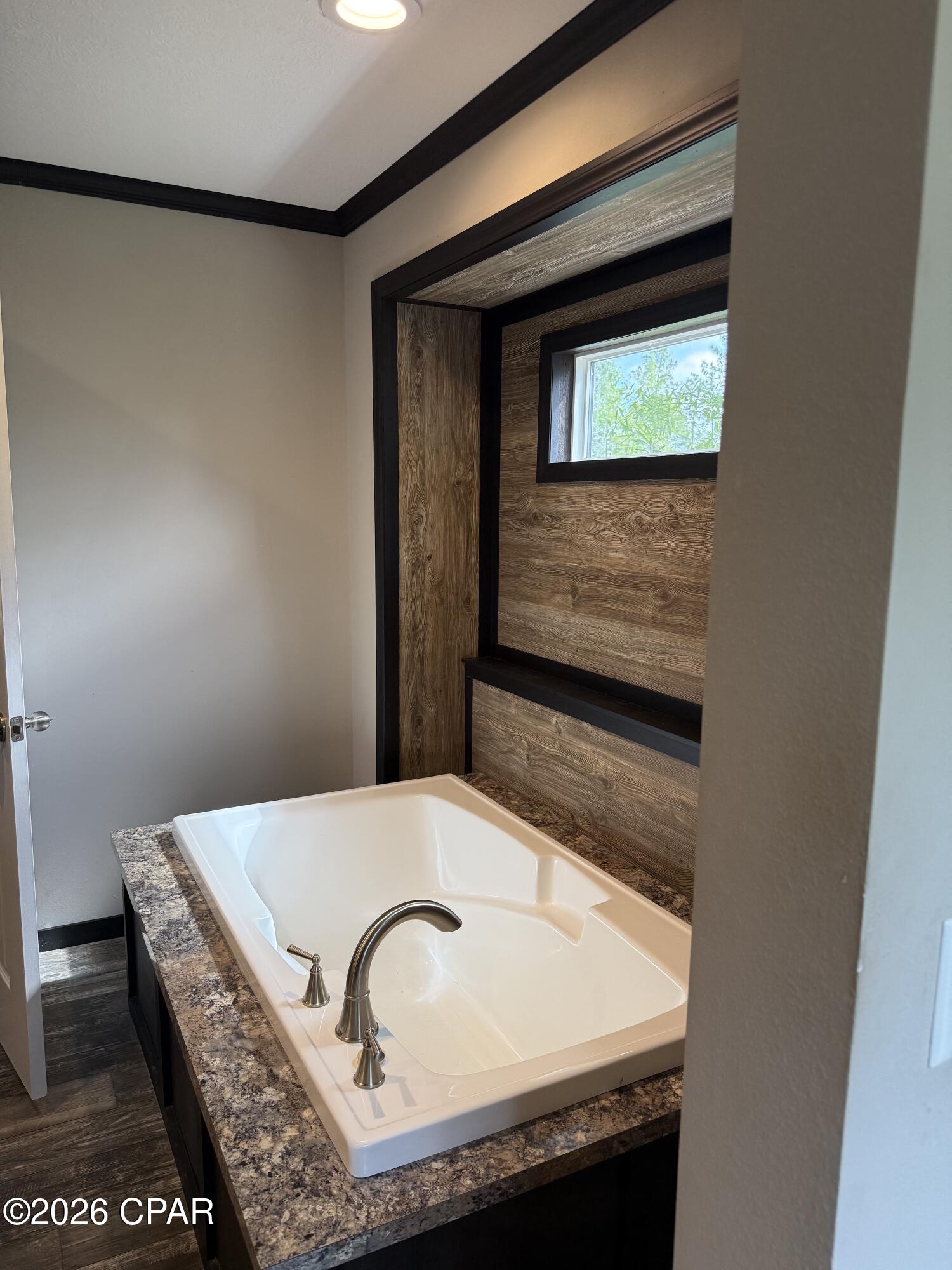 Image 7 For 120 Woodmere Drive