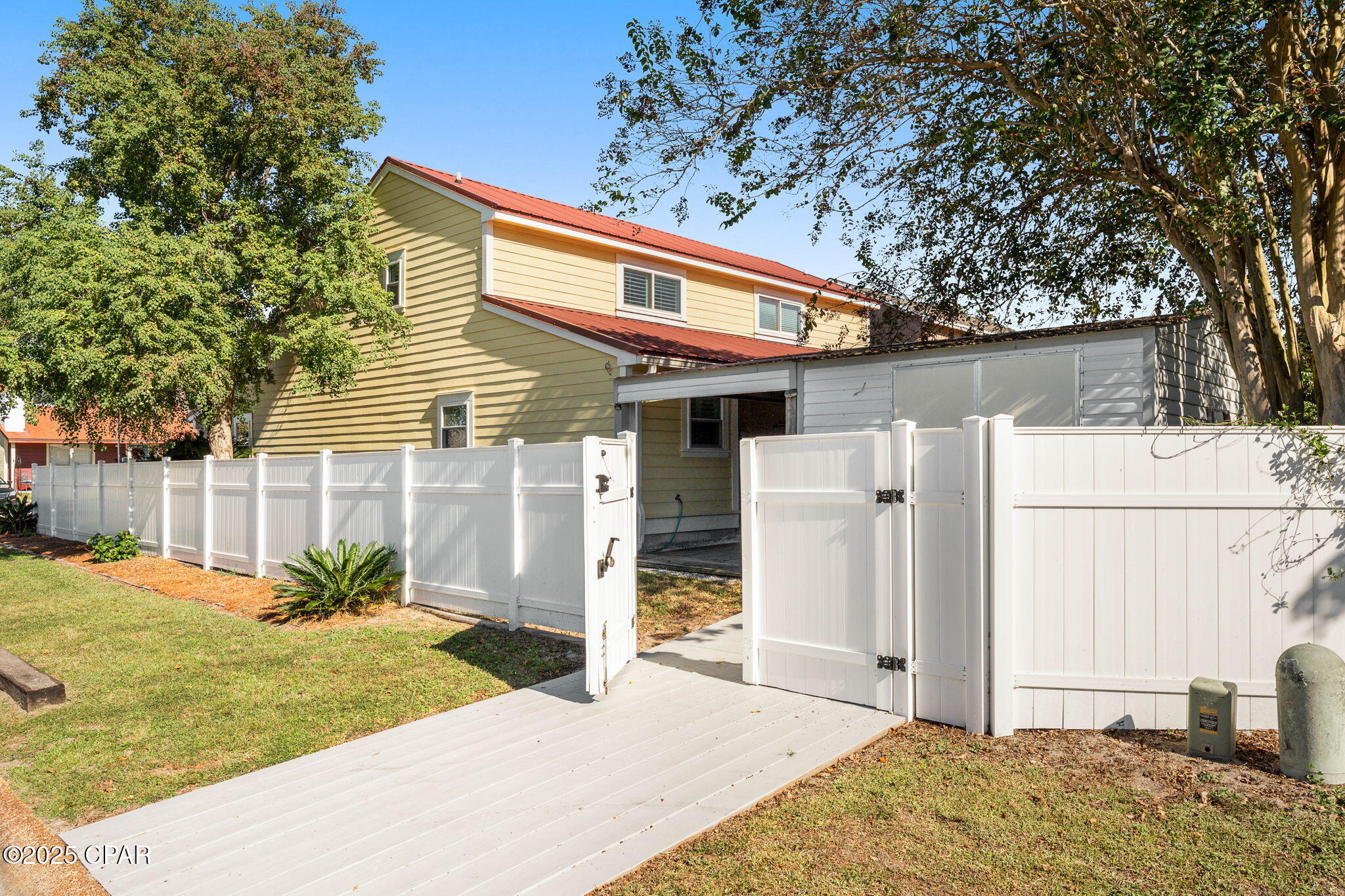 Image 40 For 4036 Woodridge Road