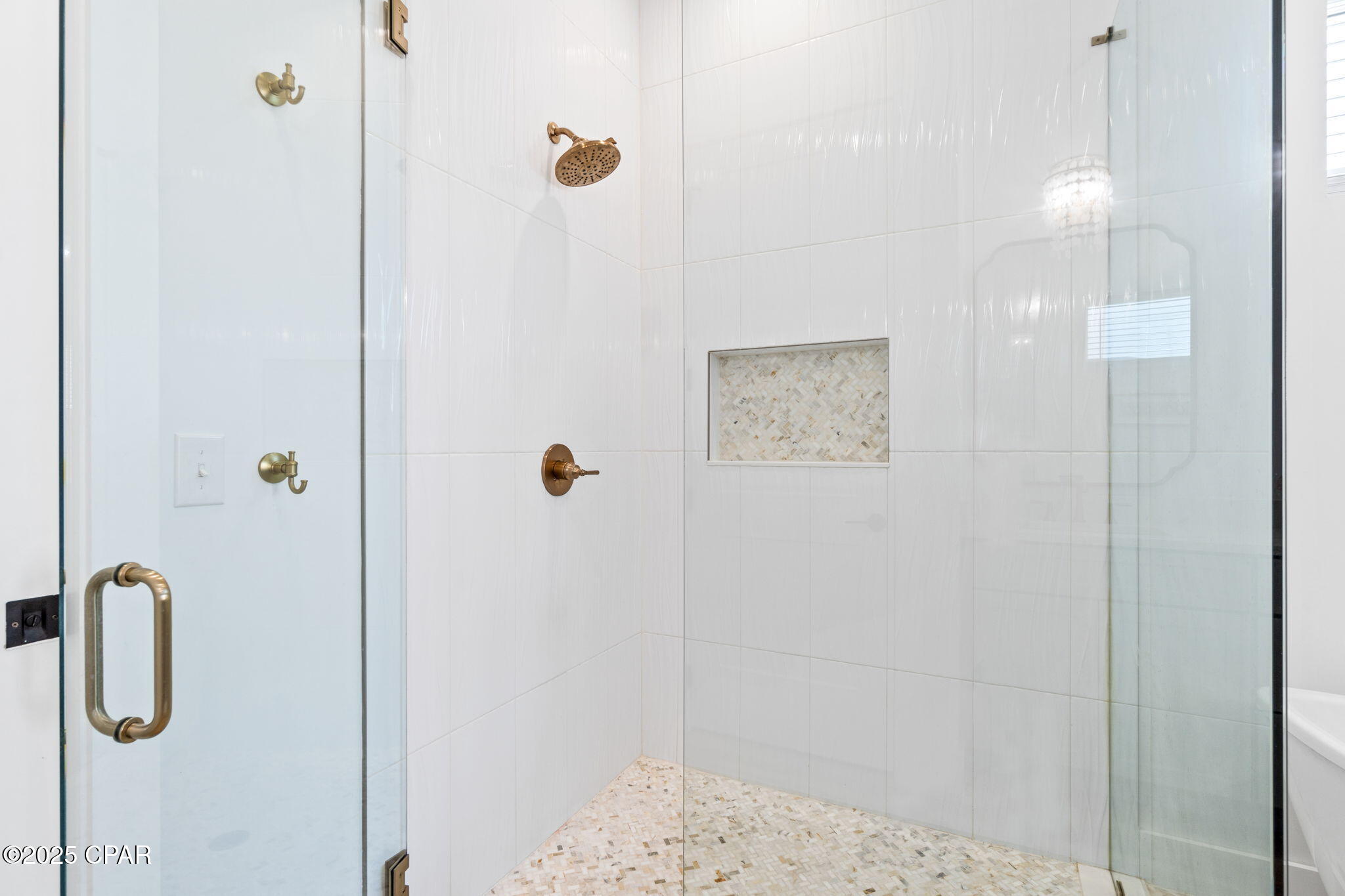 Image 24 For 7028 Thomas Drive