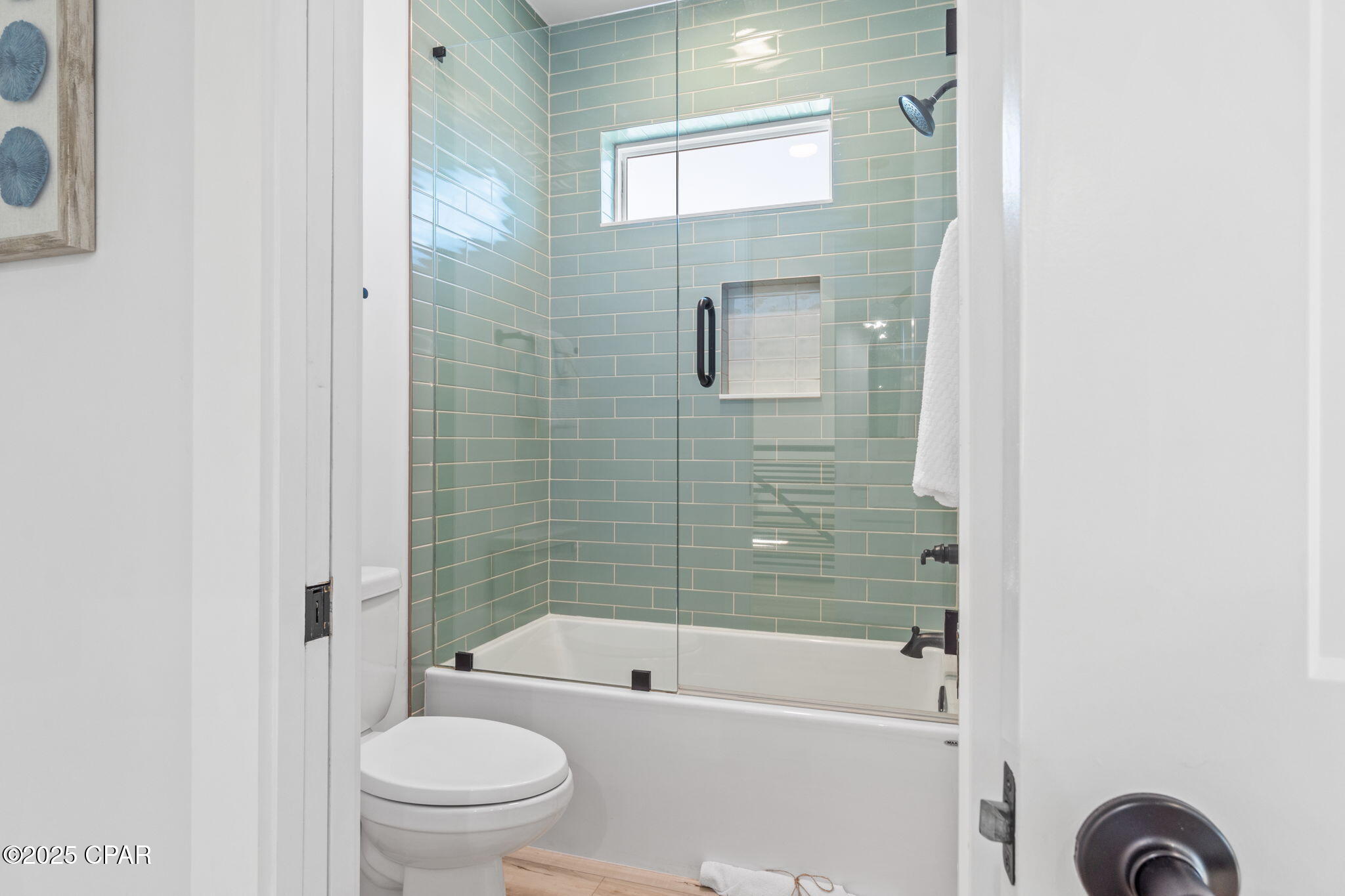 Image 33 For 7028 Thomas Drive