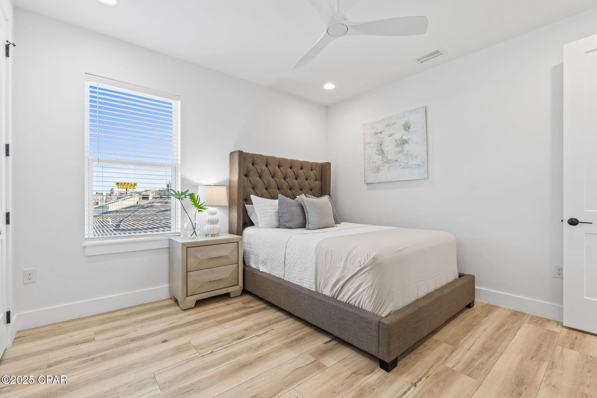 Image 37 For 7028 Thomas Drive