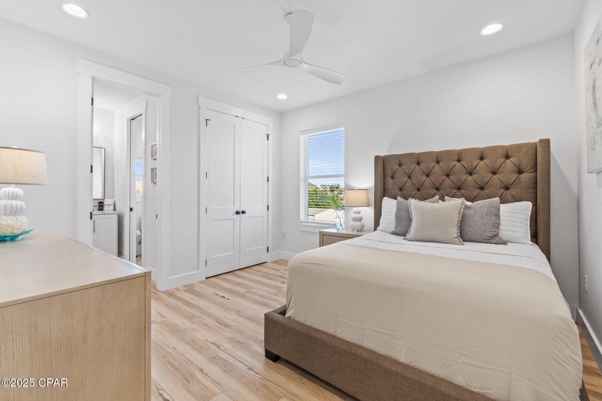 Image 38 For 7028 Thomas Drive