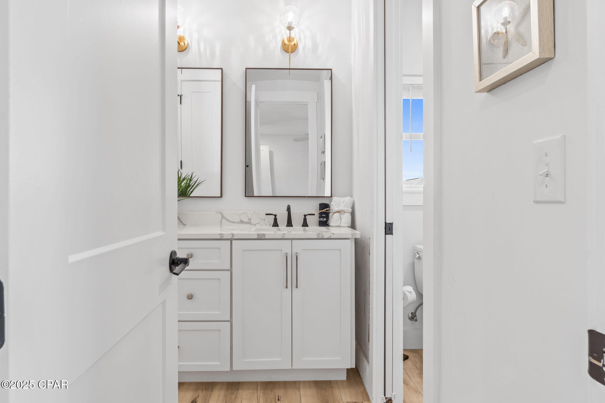 Image 40 For 7028 Thomas Drive