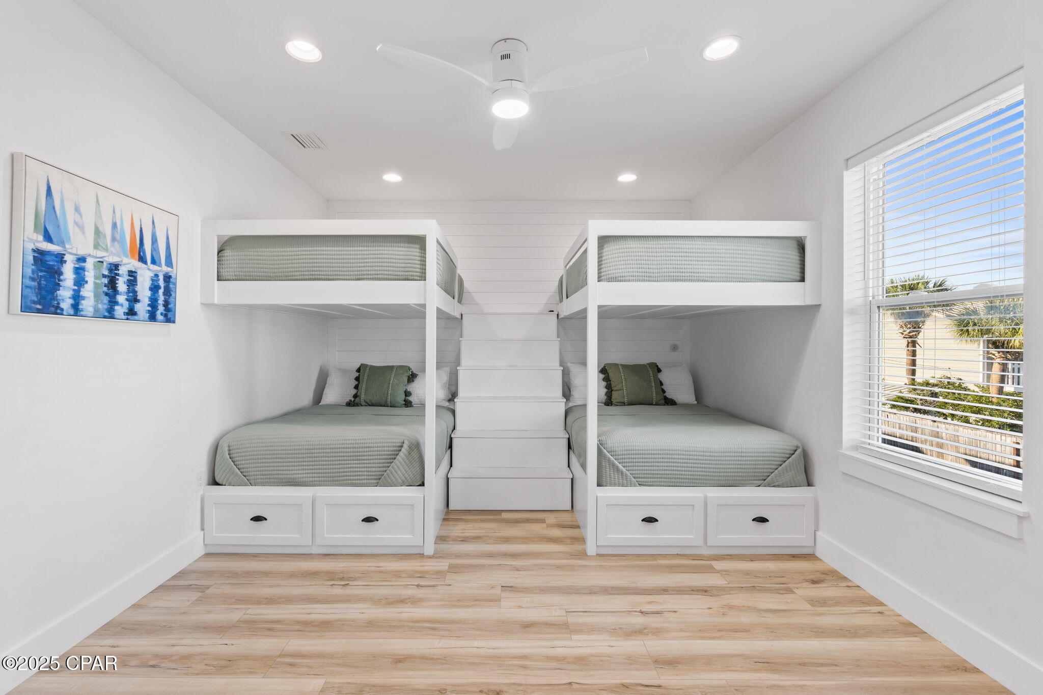 Image 44 For 7028 Thomas Drive