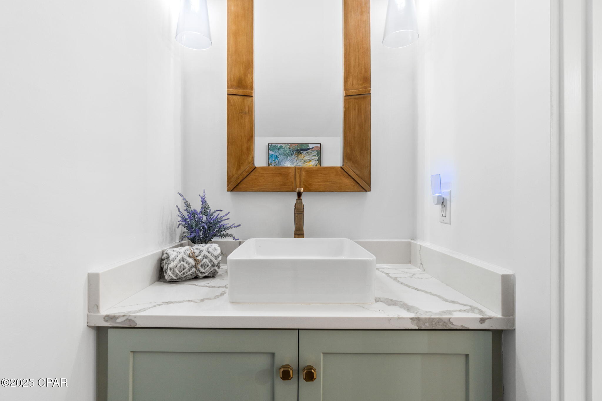 Image 5 For 7028 Thomas Drive