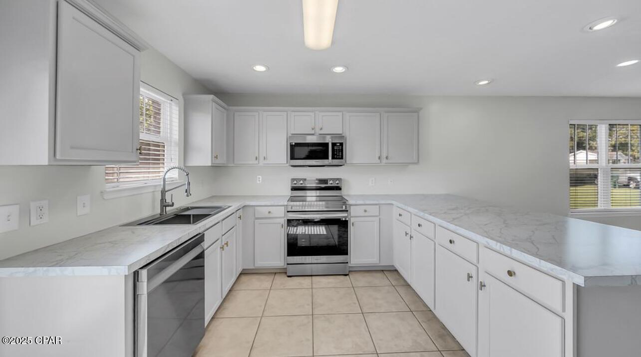 Image 13 For 2108 Sterling Cove Boulevard