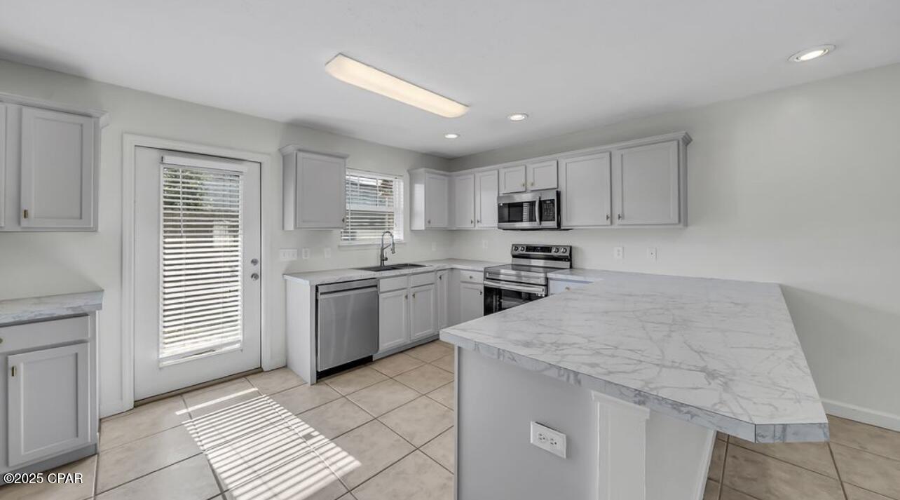 Image 14 For 2108 Sterling Cove Boulevard