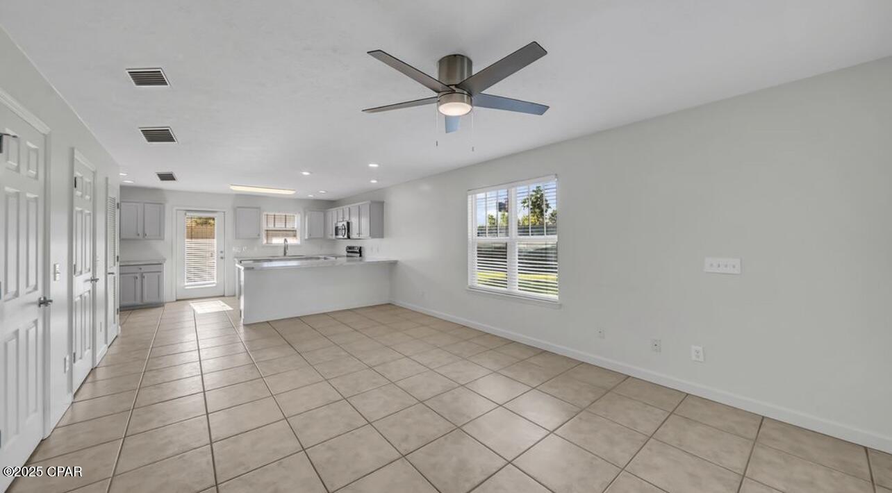 Image 8 For 2108 Sterling Cove Boulevard