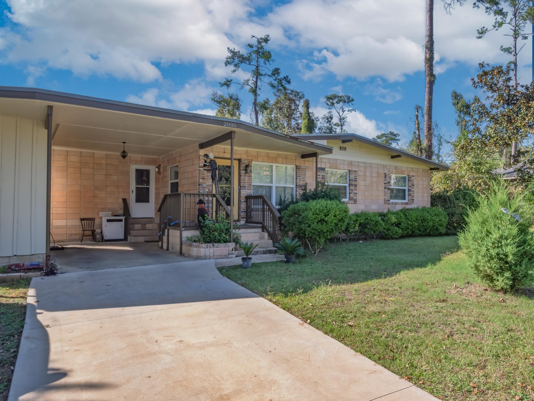 2000  Alban Avenue , Tallahassee, FL, 32301