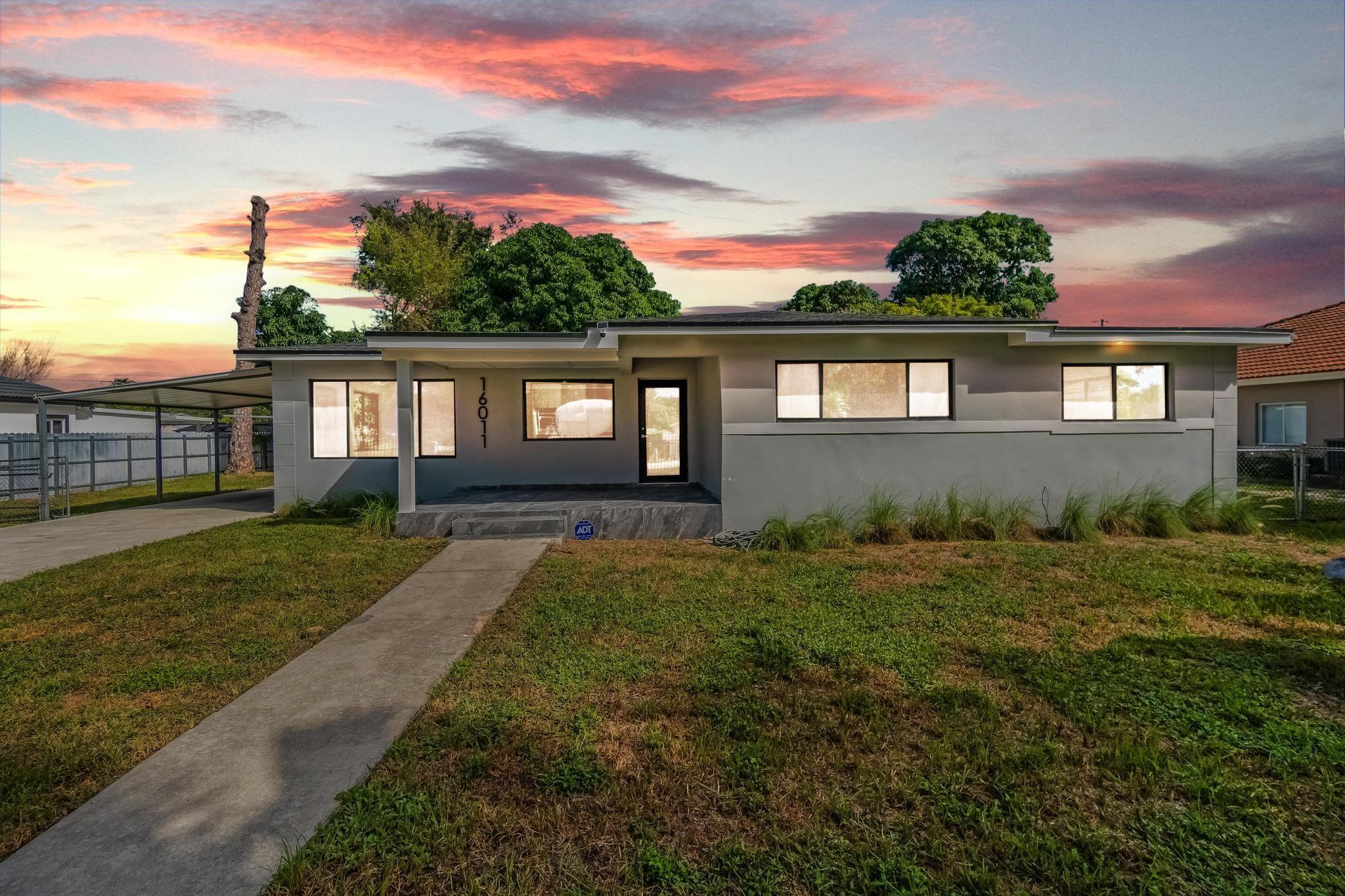 Venetian Gardens Rev