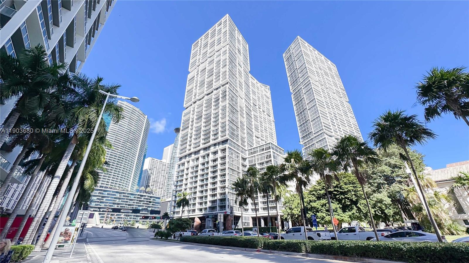 Condo for Rent in Miami, FL