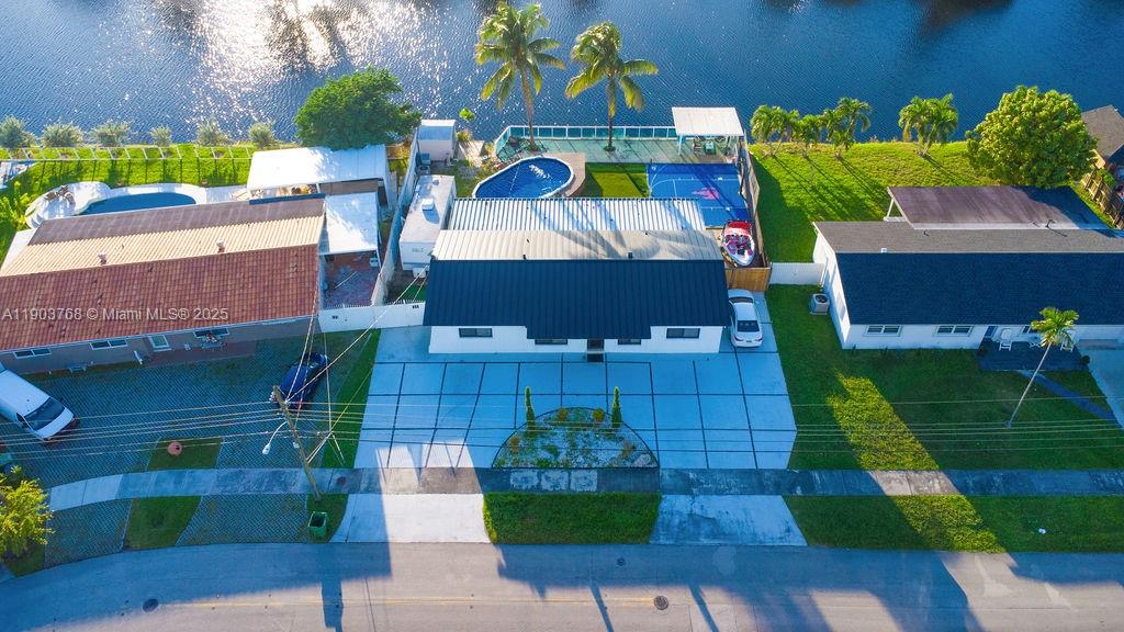 Homes for sale in Miami, FL | 1960 Sw 128th Ct, Miami, FL 33175 | MLS# A11903768