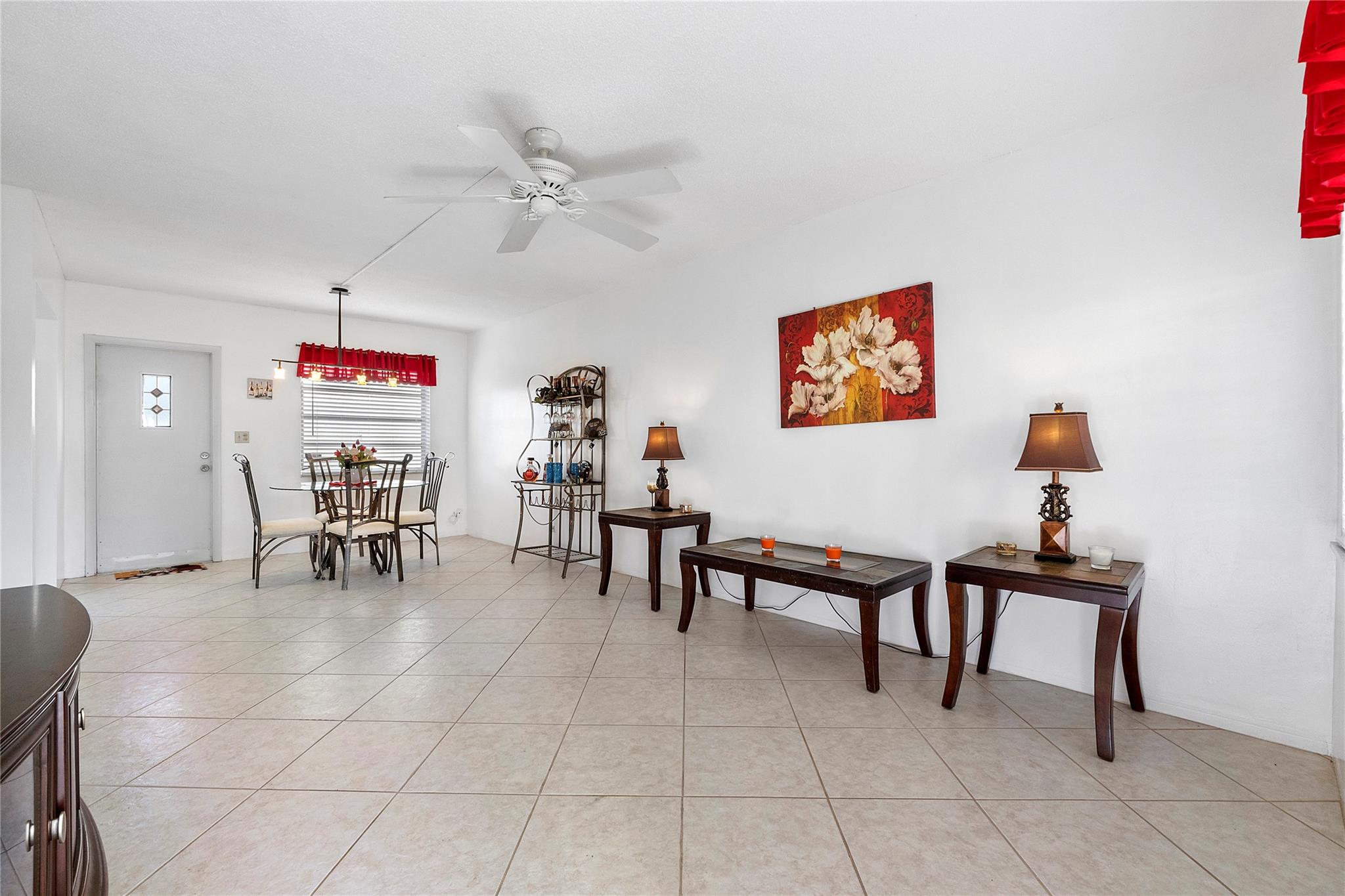 Homes for sale in Hollywood, FL | 1501 Arthur St #3, Hollywood, FL 33020 | MLS# F10533861