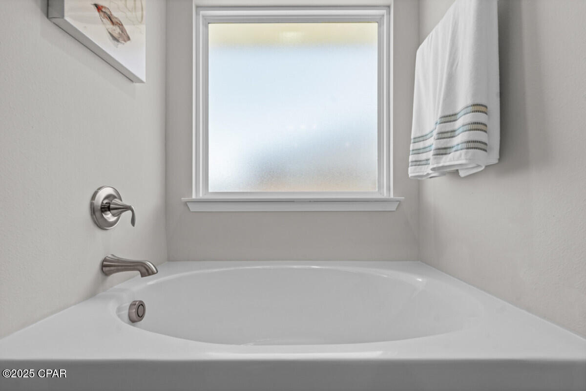 Image 29 For 11705 Poston Road