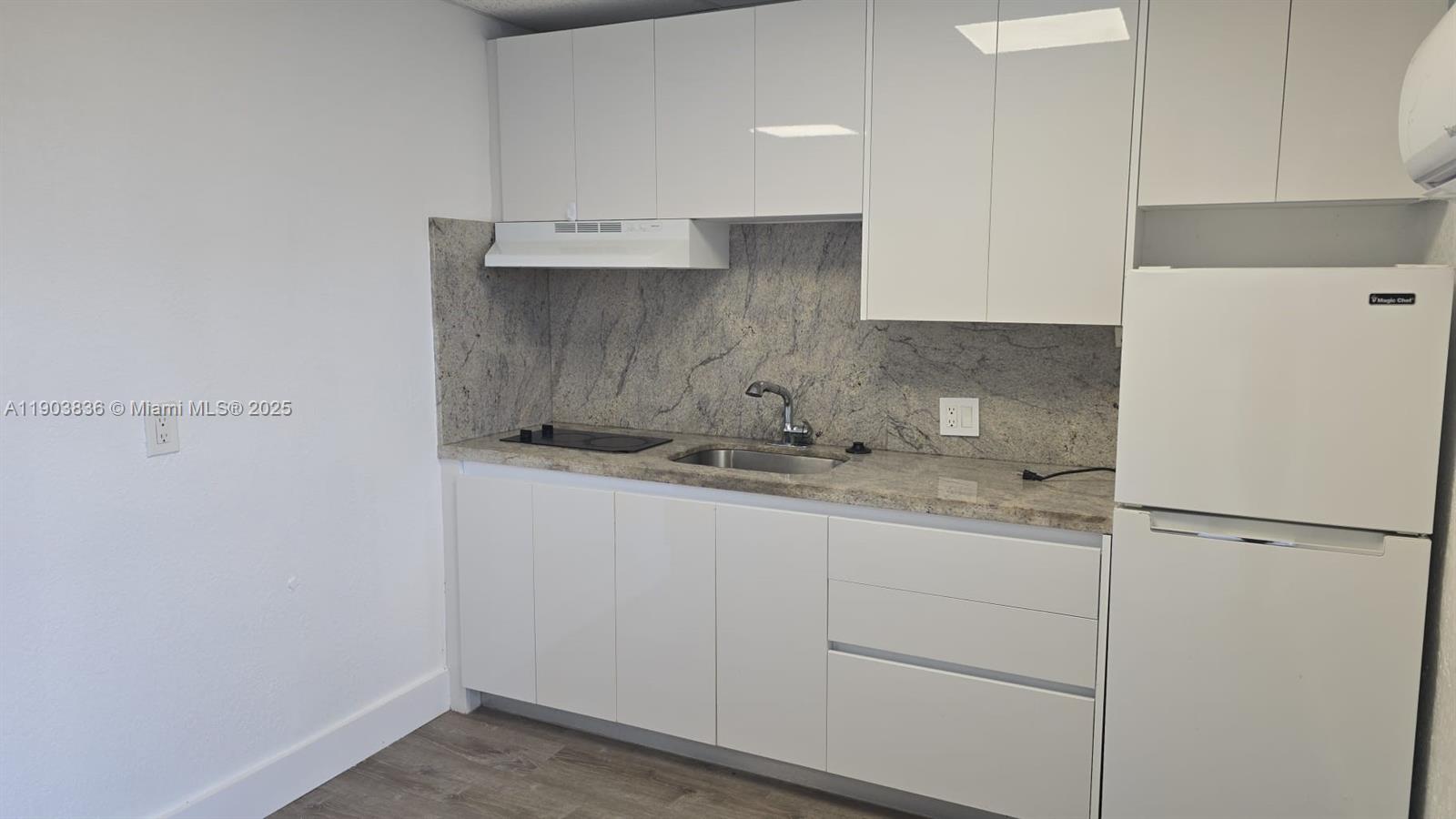 Hollywood Beach Heights S