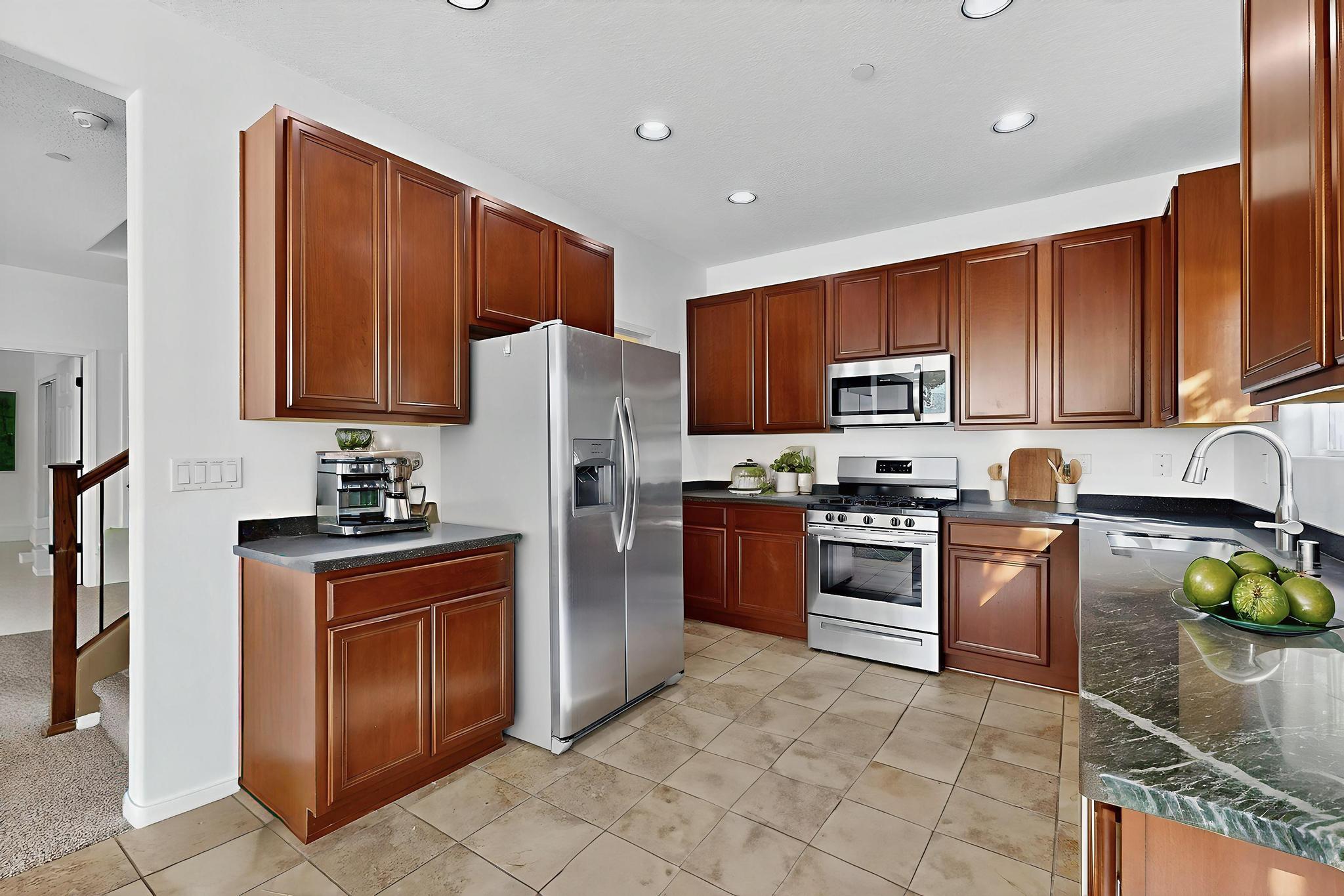 Homes for sale in Albuquerque, NM | 601 Menaul Blvd Ne #UNIT 505, Albuquerque, NM 87107 | MLS# 1093571