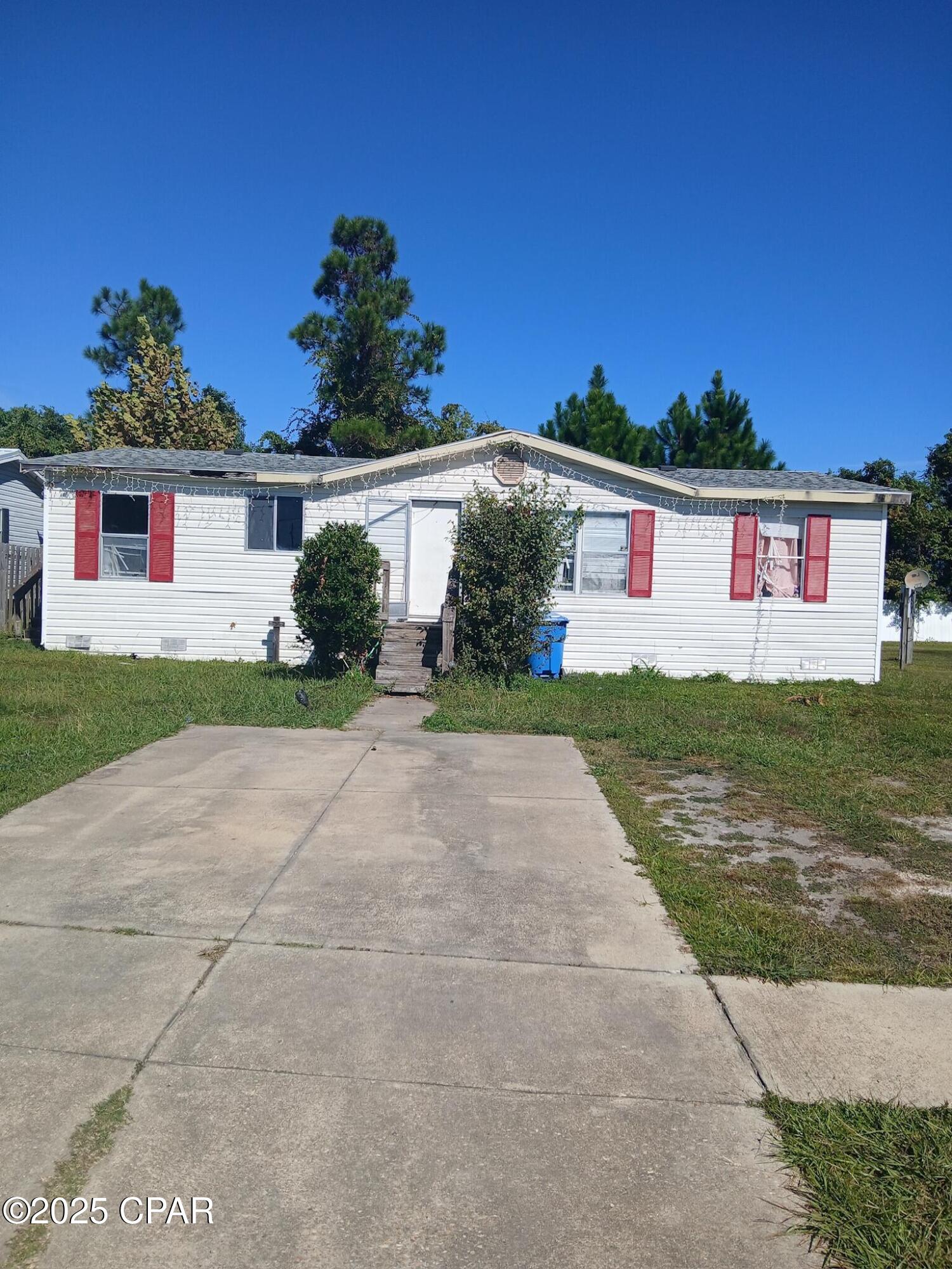 Details for 137 Big Oak Lane, Panama City, FL 32404