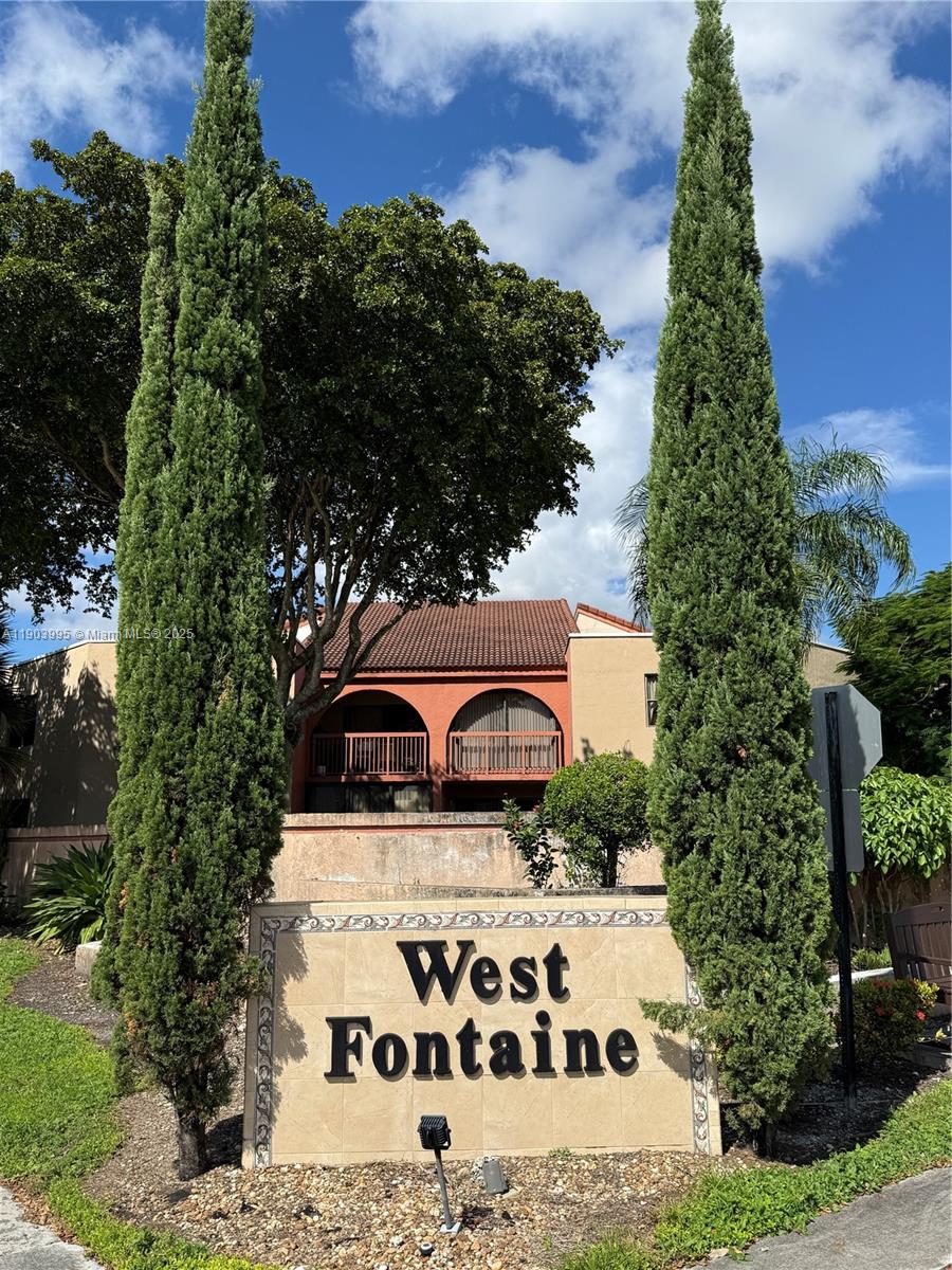 West Fontaine Condo