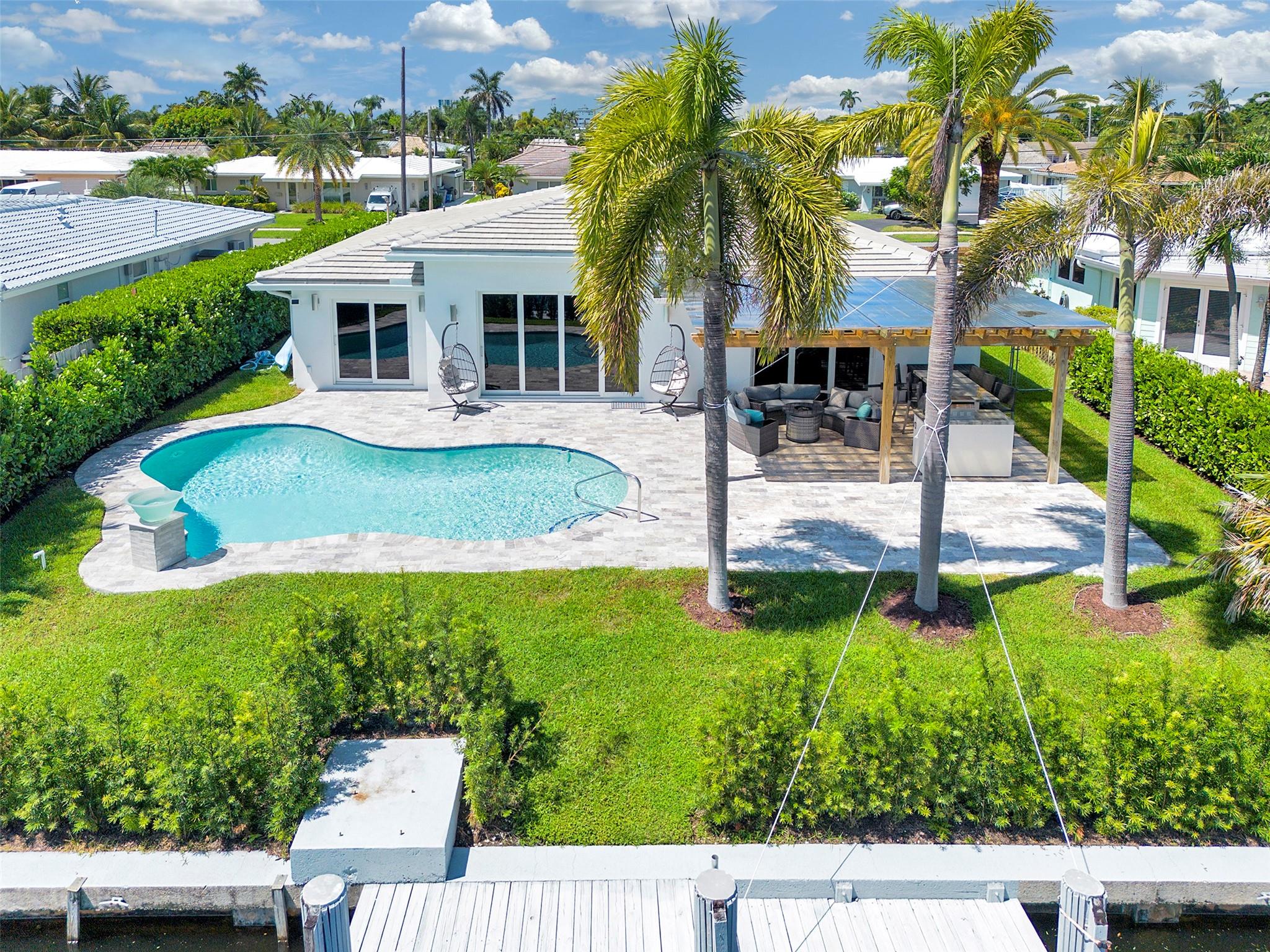 Homes for sale in Pompano Beach, FL | 320 Se 5Th Ave, Pompano Beach, FL 33060 | MLS# F10533923