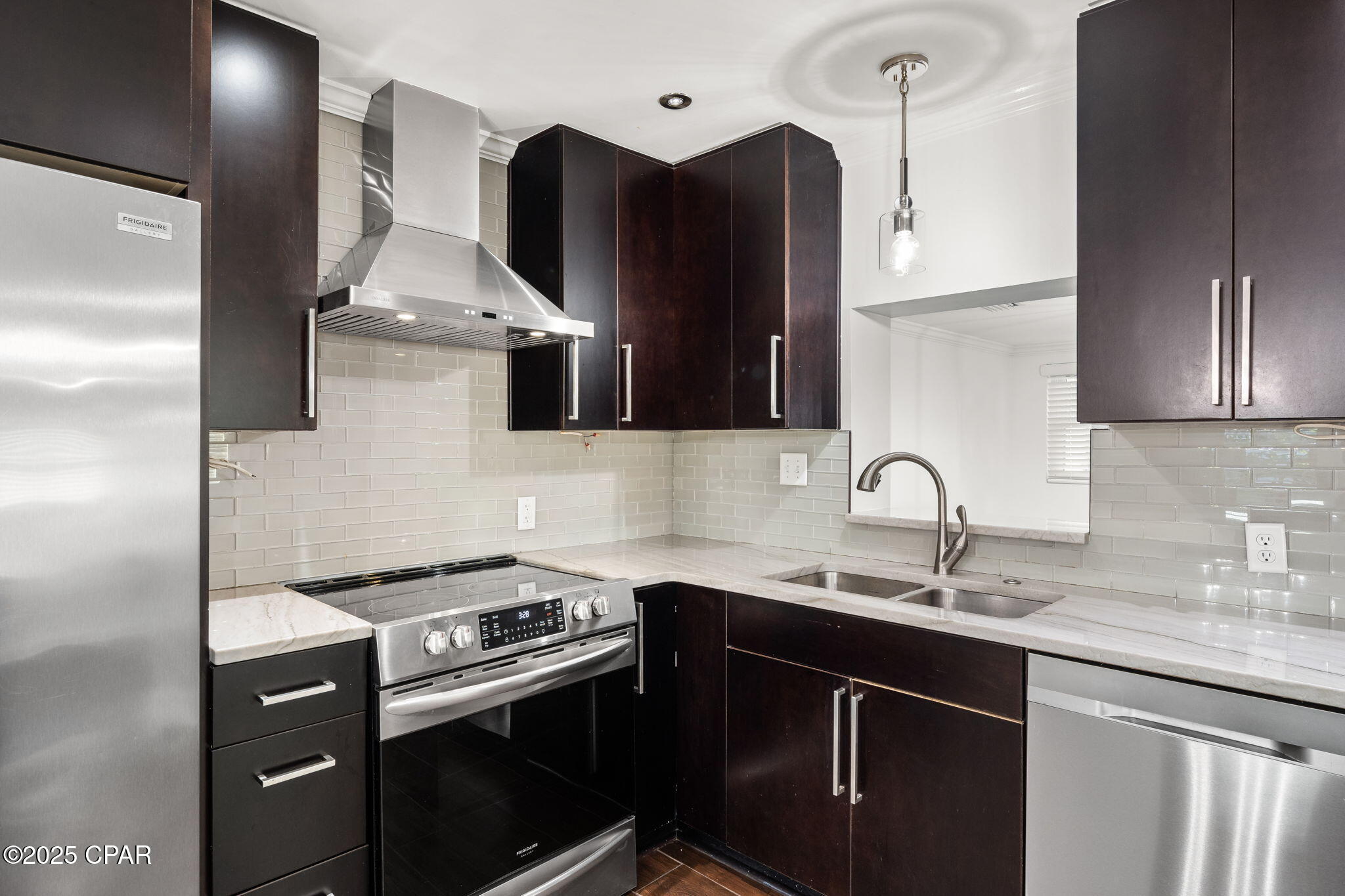 Image 10 For 1528 Oak Avenue