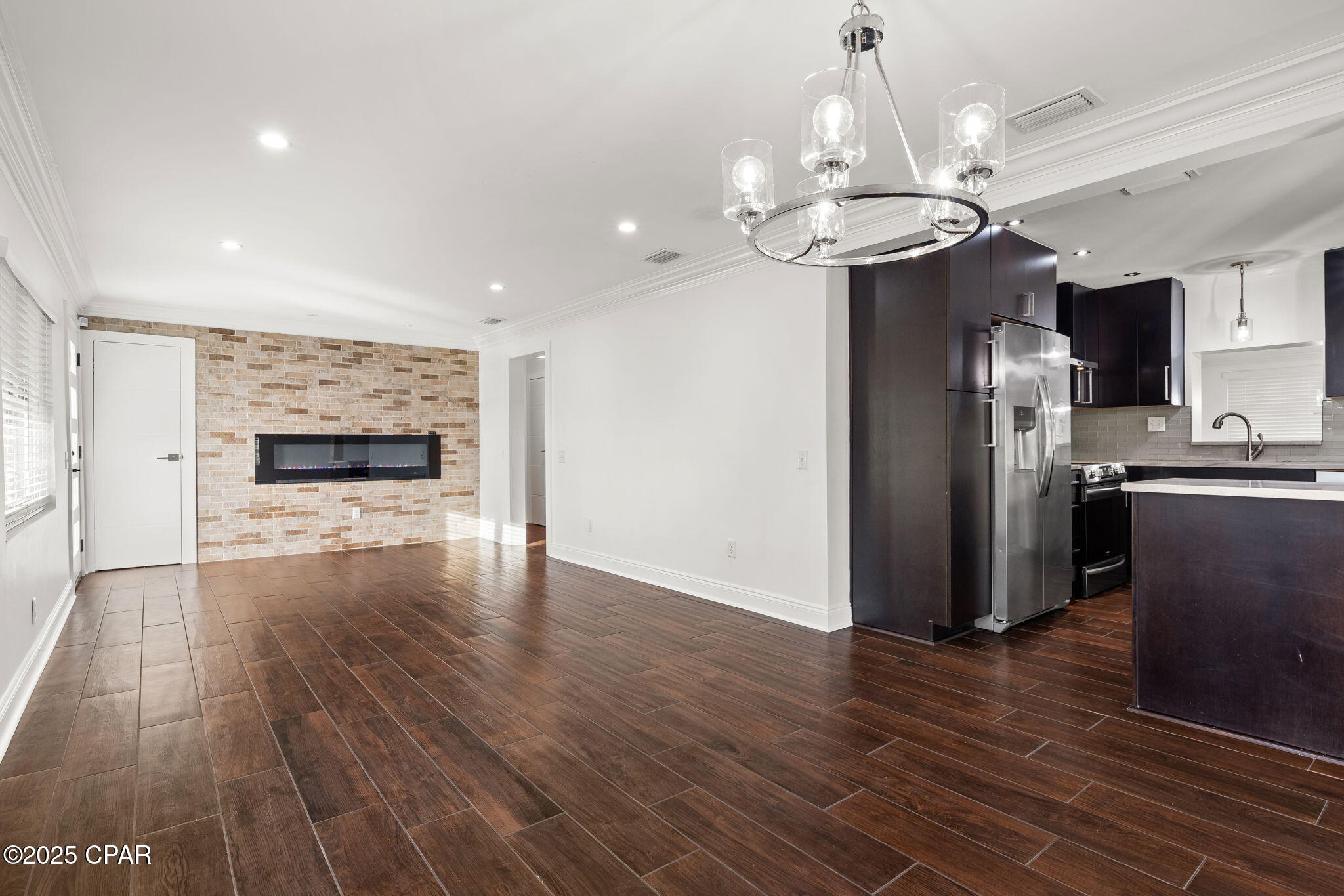 Image 14 For 1528 Oak Avenue