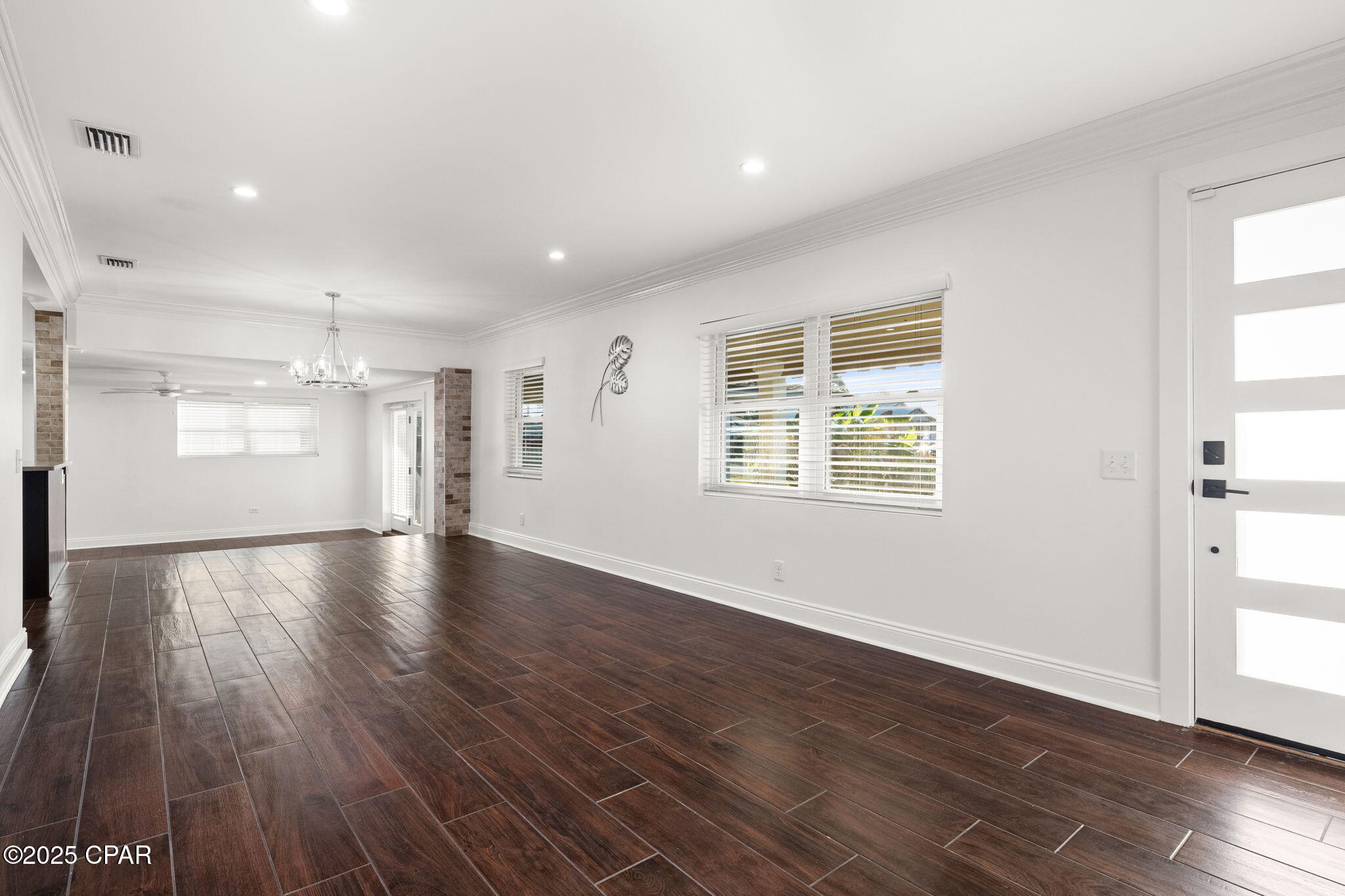 Image 15 For 1528 Oak Avenue