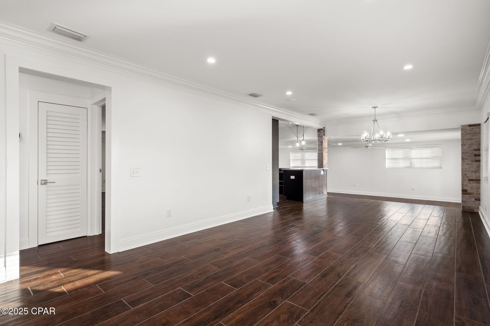 Image 16 For 1528 Oak Avenue