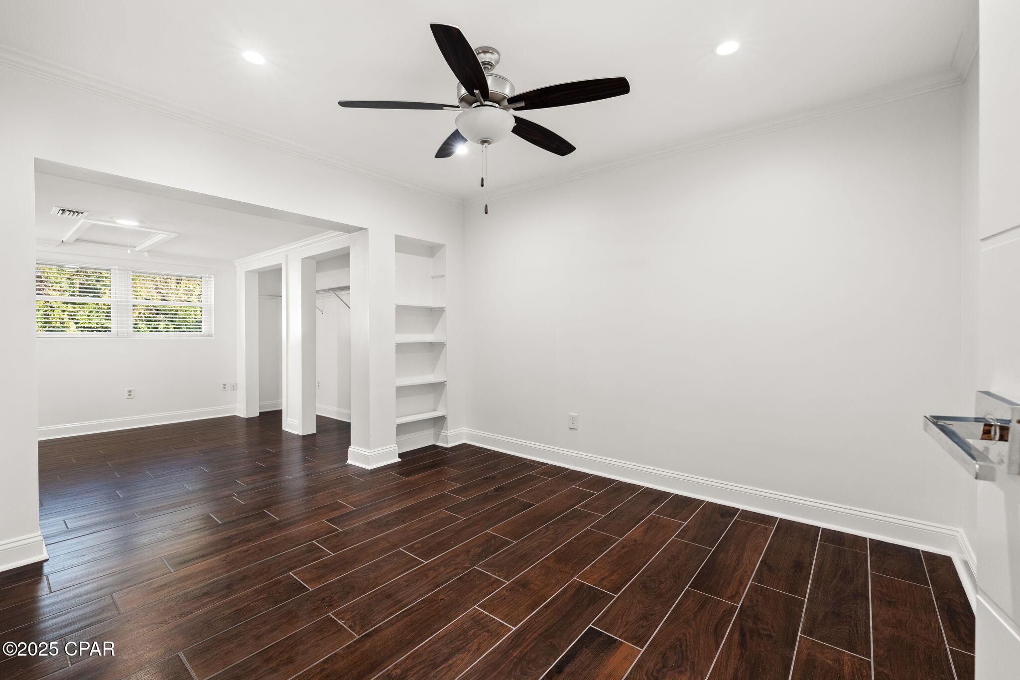 Image 17 For 1528 Oak Avenue