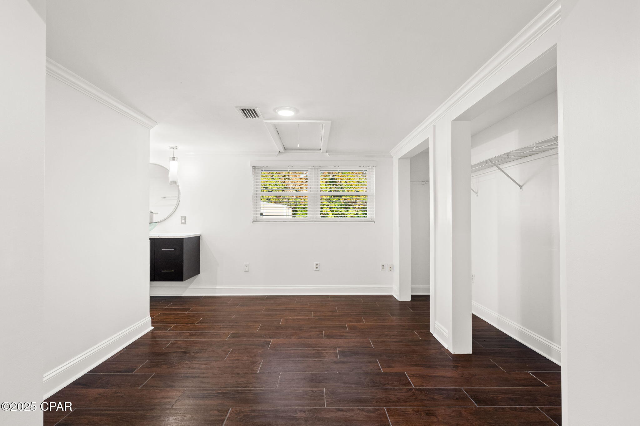 Image 19 For 1528 Oak Avenue