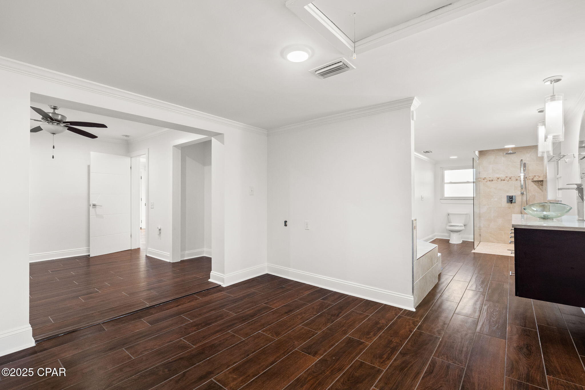 Image 20 For 1528 Oak Avenue