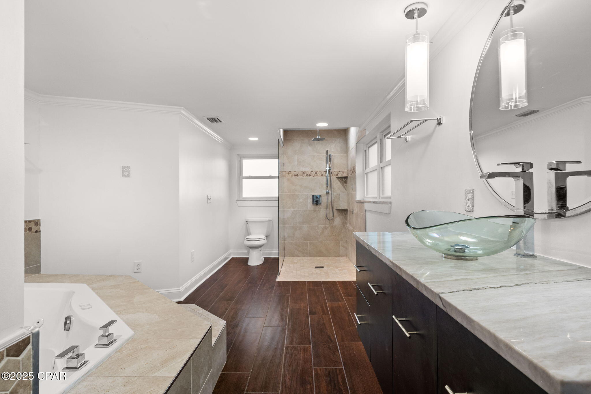 Image 21 For 1528 Oak Avenue