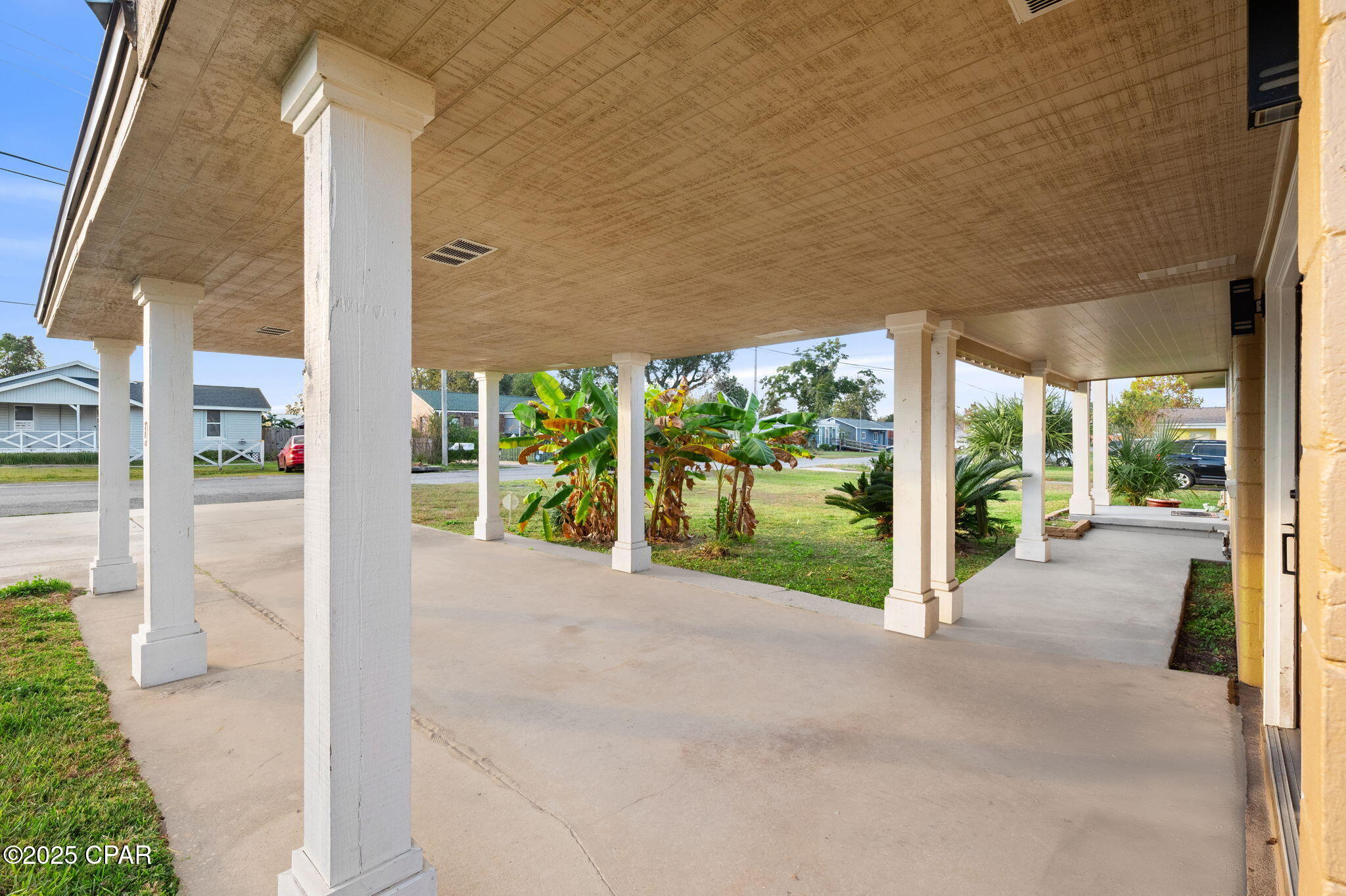 Image 3 For 1528 Oak Avenue