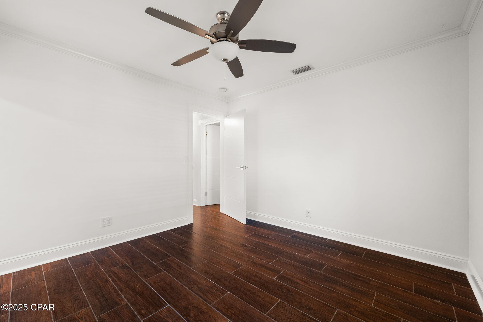 Image 30 For 1528 Oak Avenue