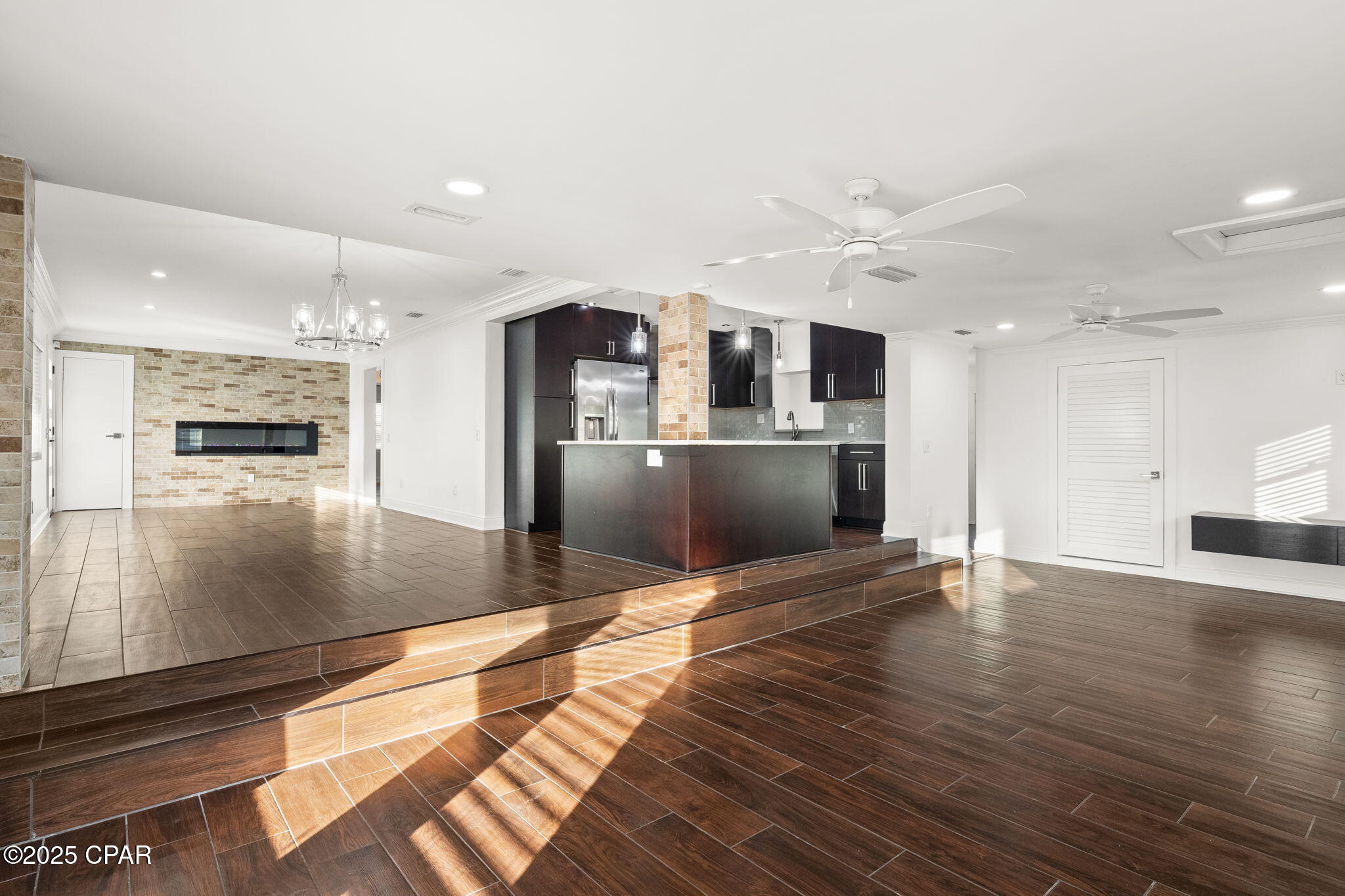 Image 5 For 1528 Oak Avenue