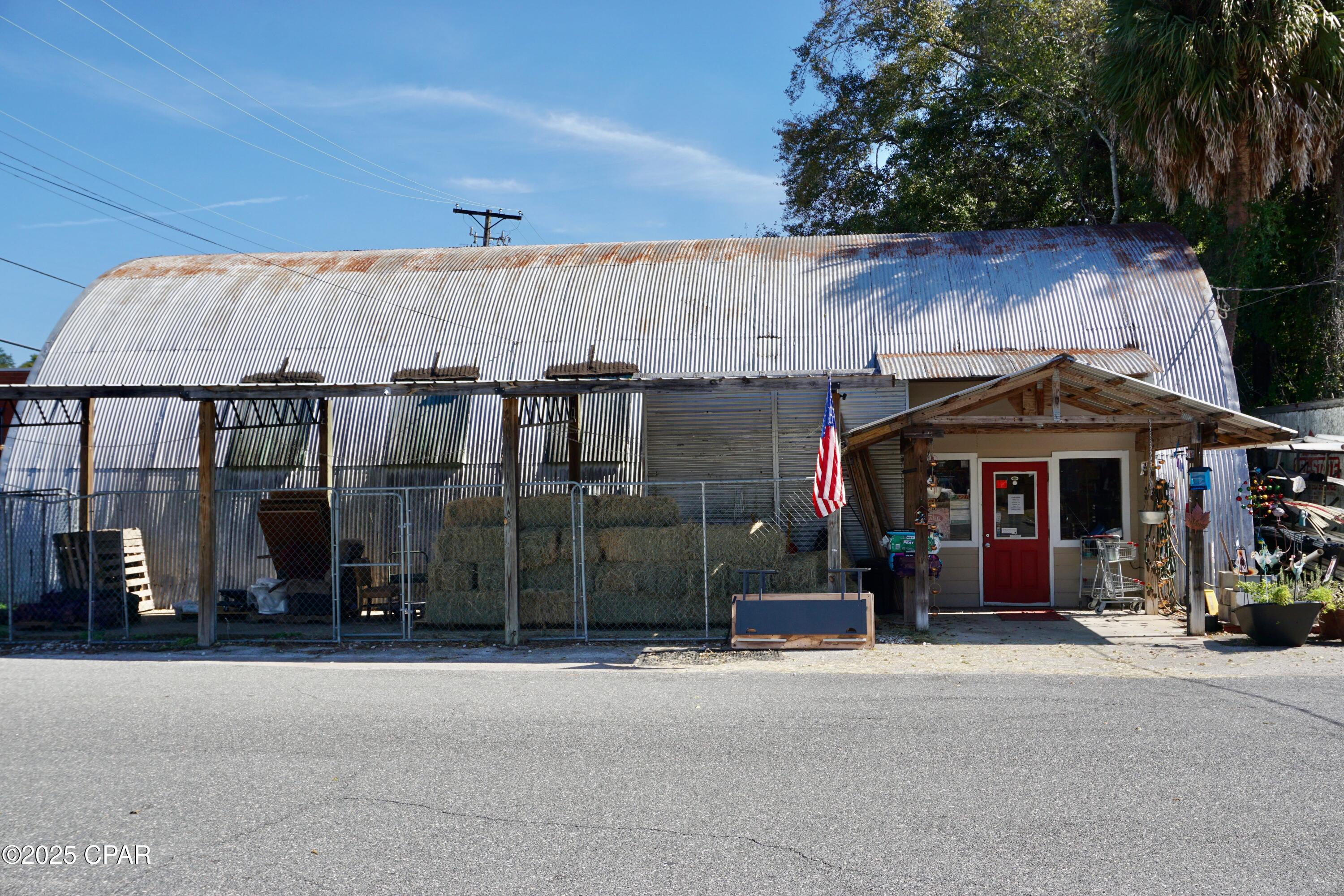 Details for 19 Jefferson Street, Chattahoochee, FL 32324